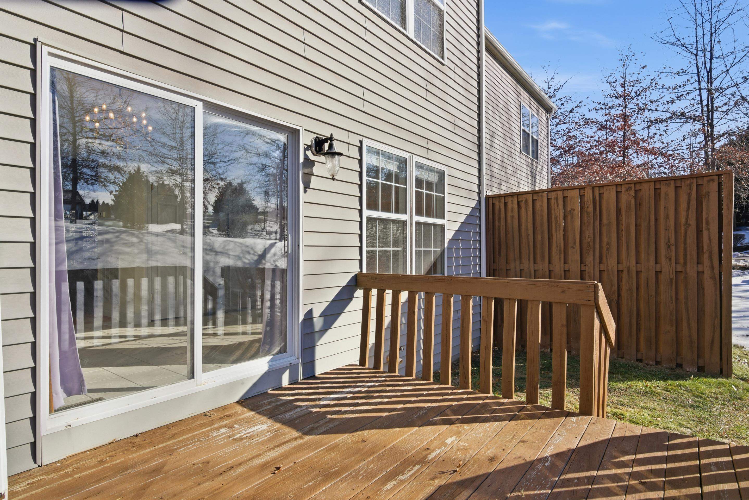 380 OAKTREE Boulevard