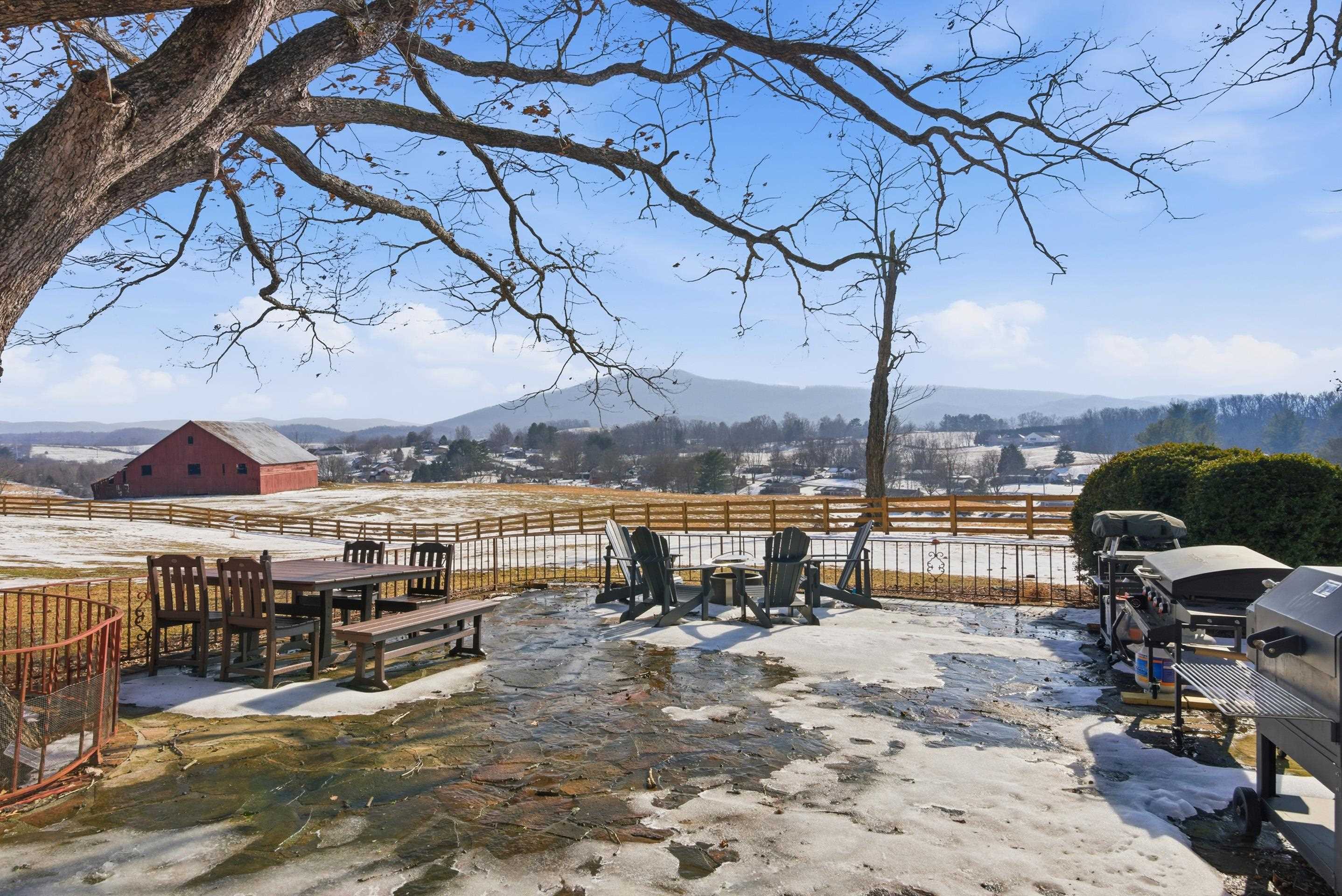 2120 PEPPERS FERRY Road