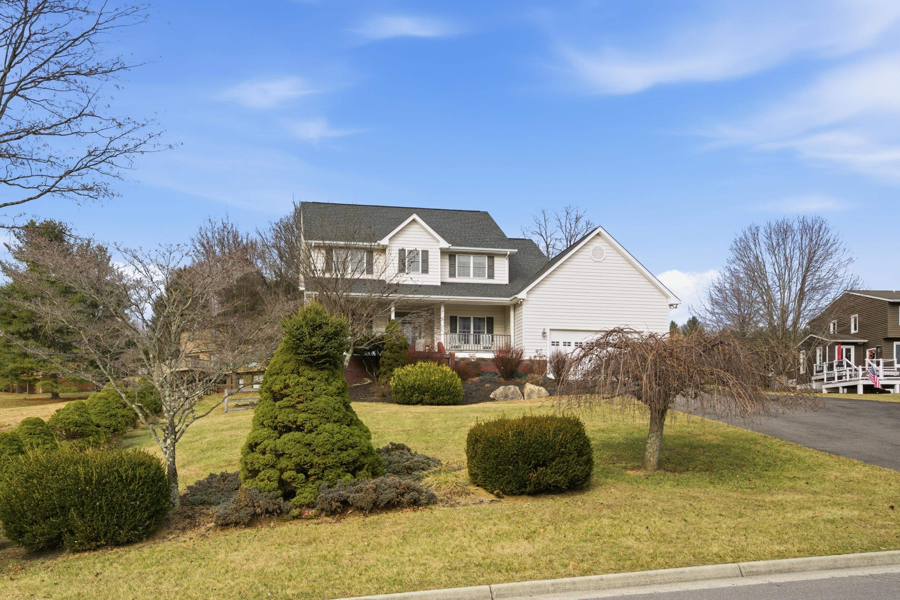 408 Cedar Orchard Dr W Drive W