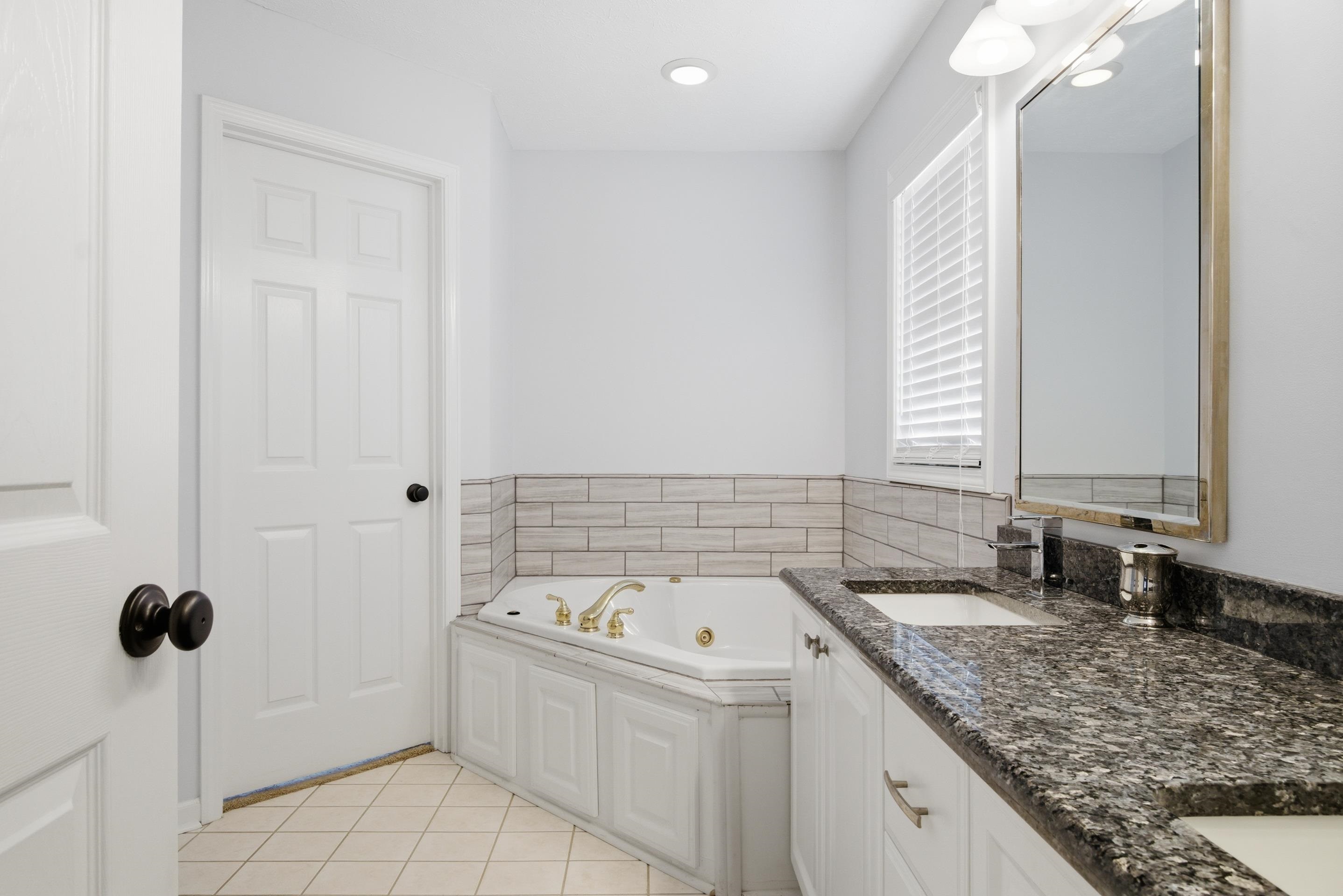 408 Cedar Orchard Dr W Drive W