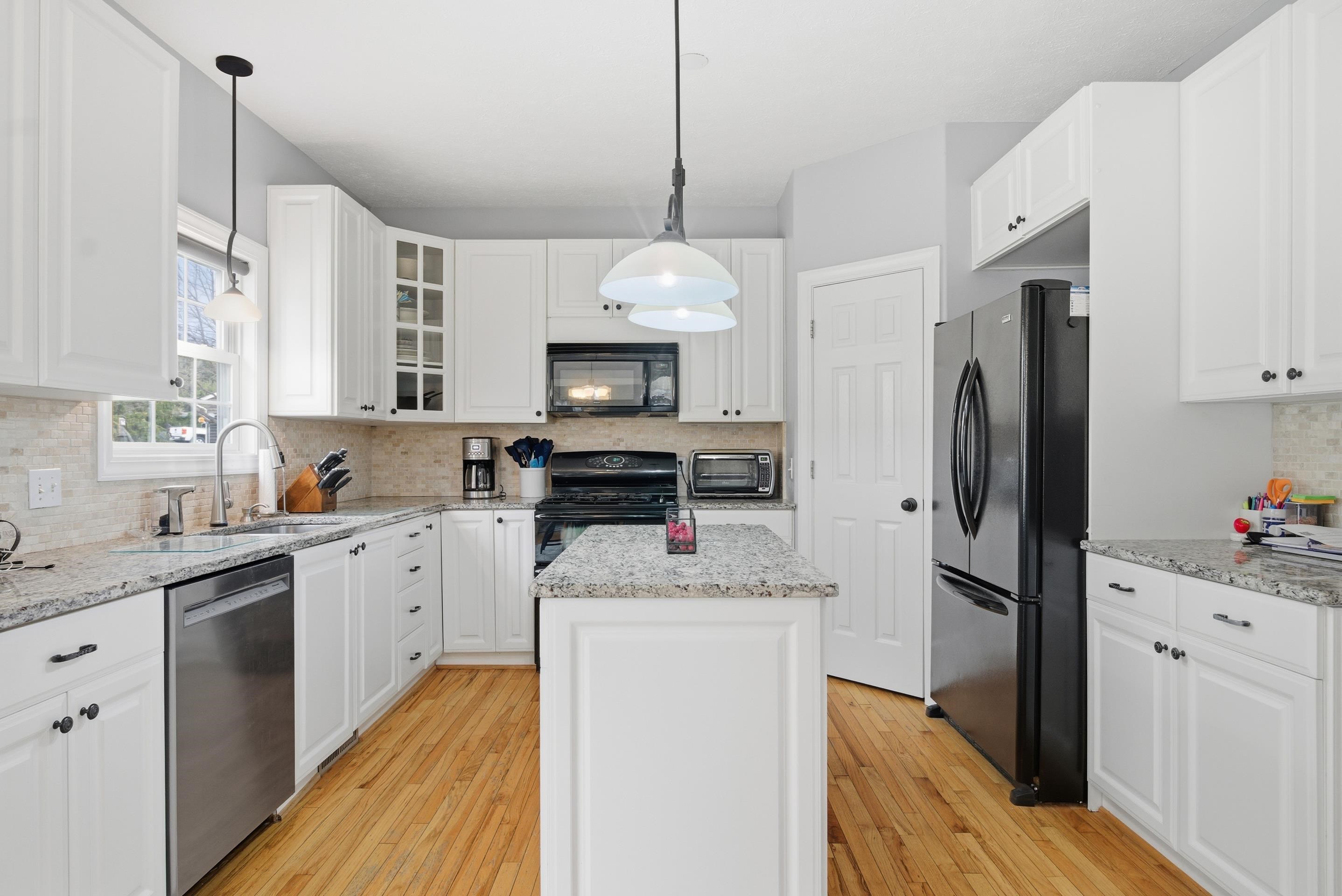 408 Cedar Orchard Dr W Drive W