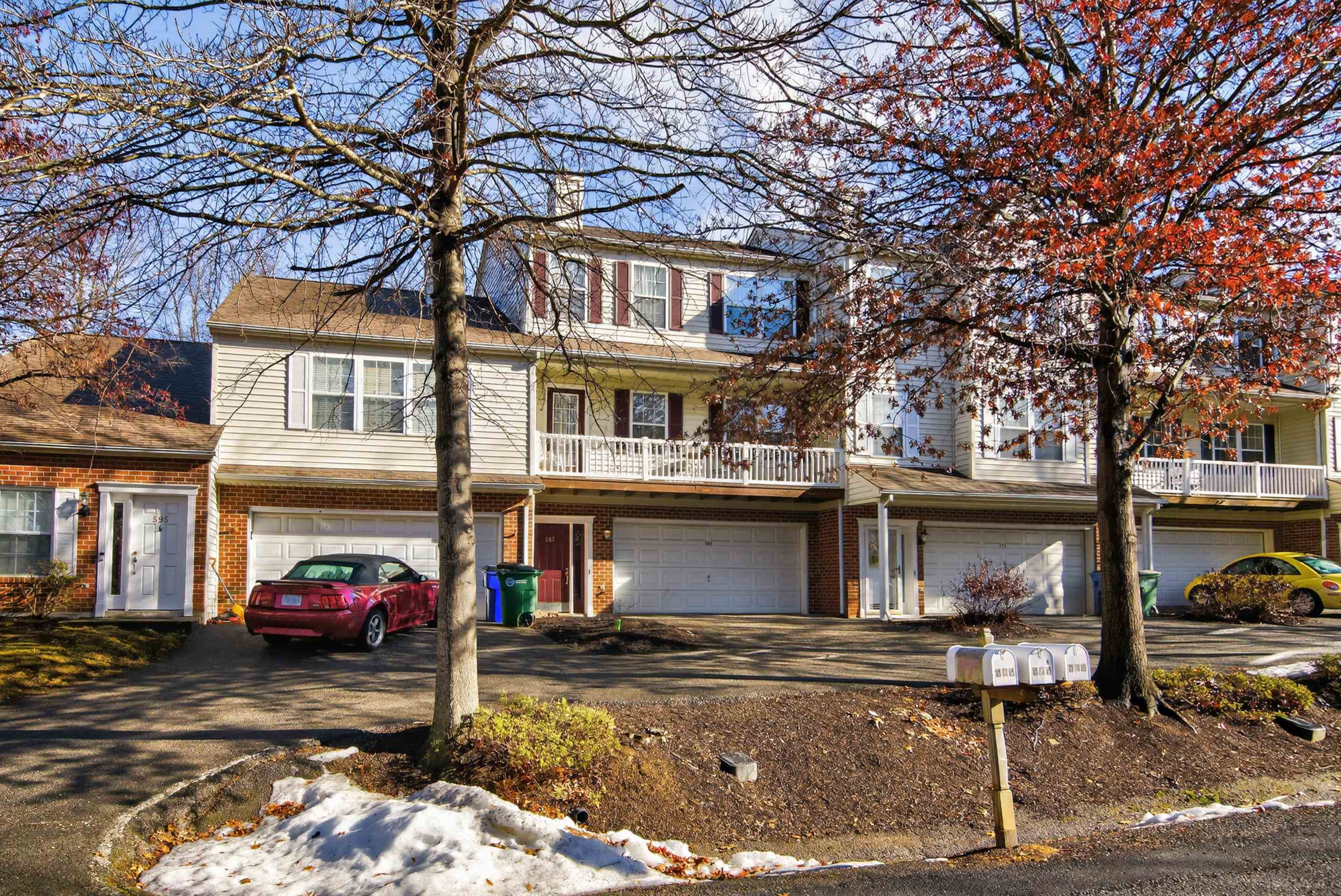 585 SILVER LEAF Drive