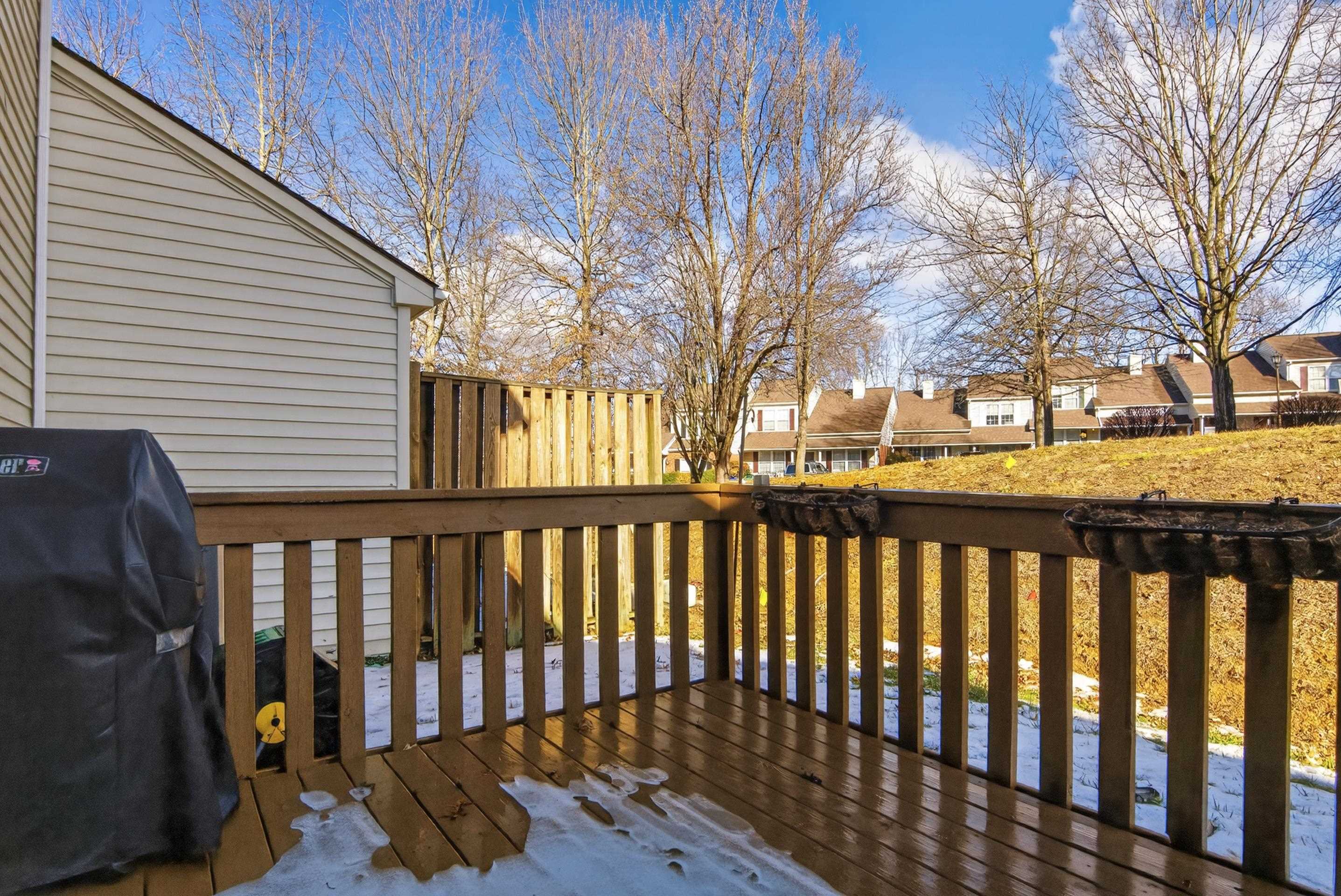 585 SILVER LEAF Drive