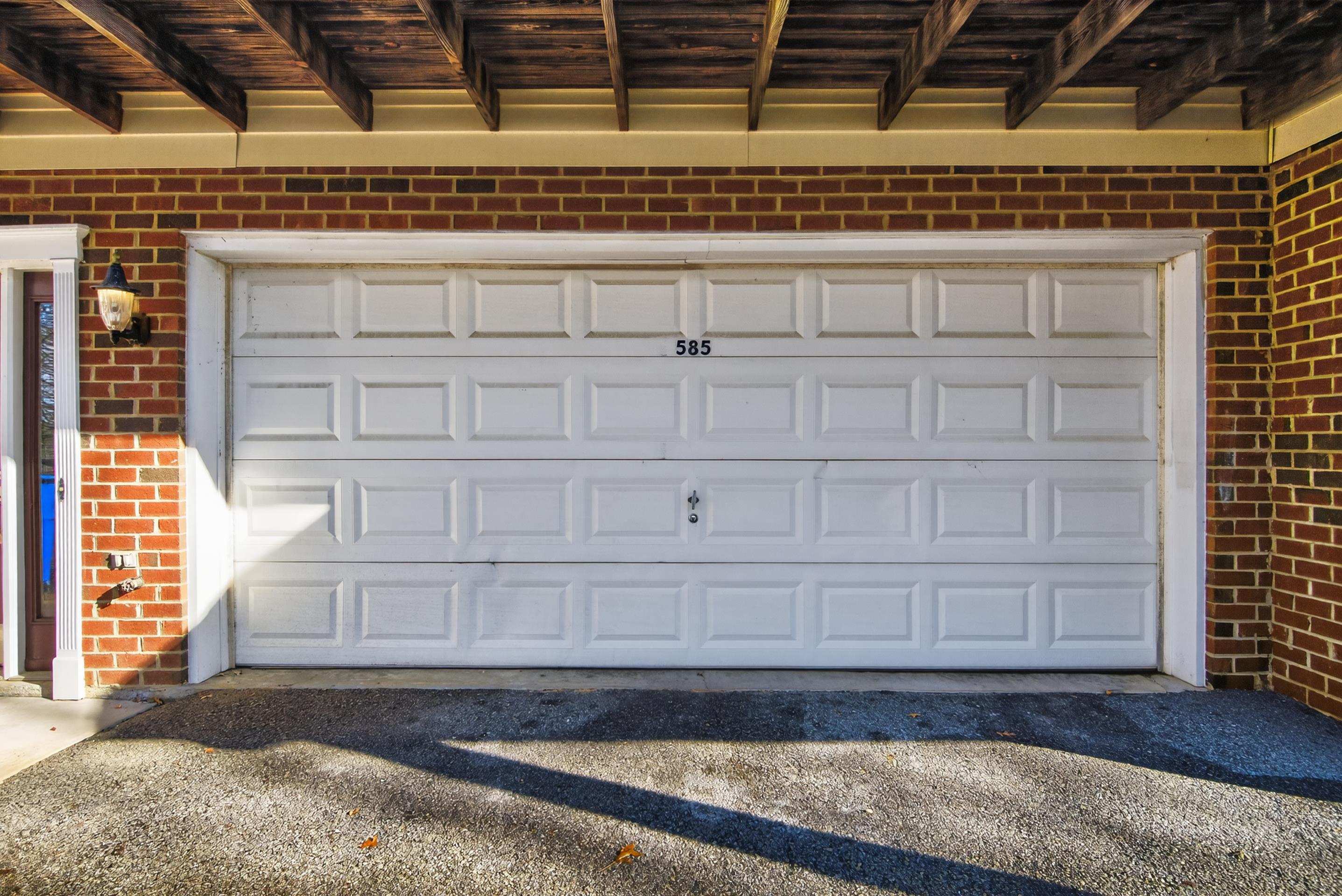 585 SILVER LEAF Drive