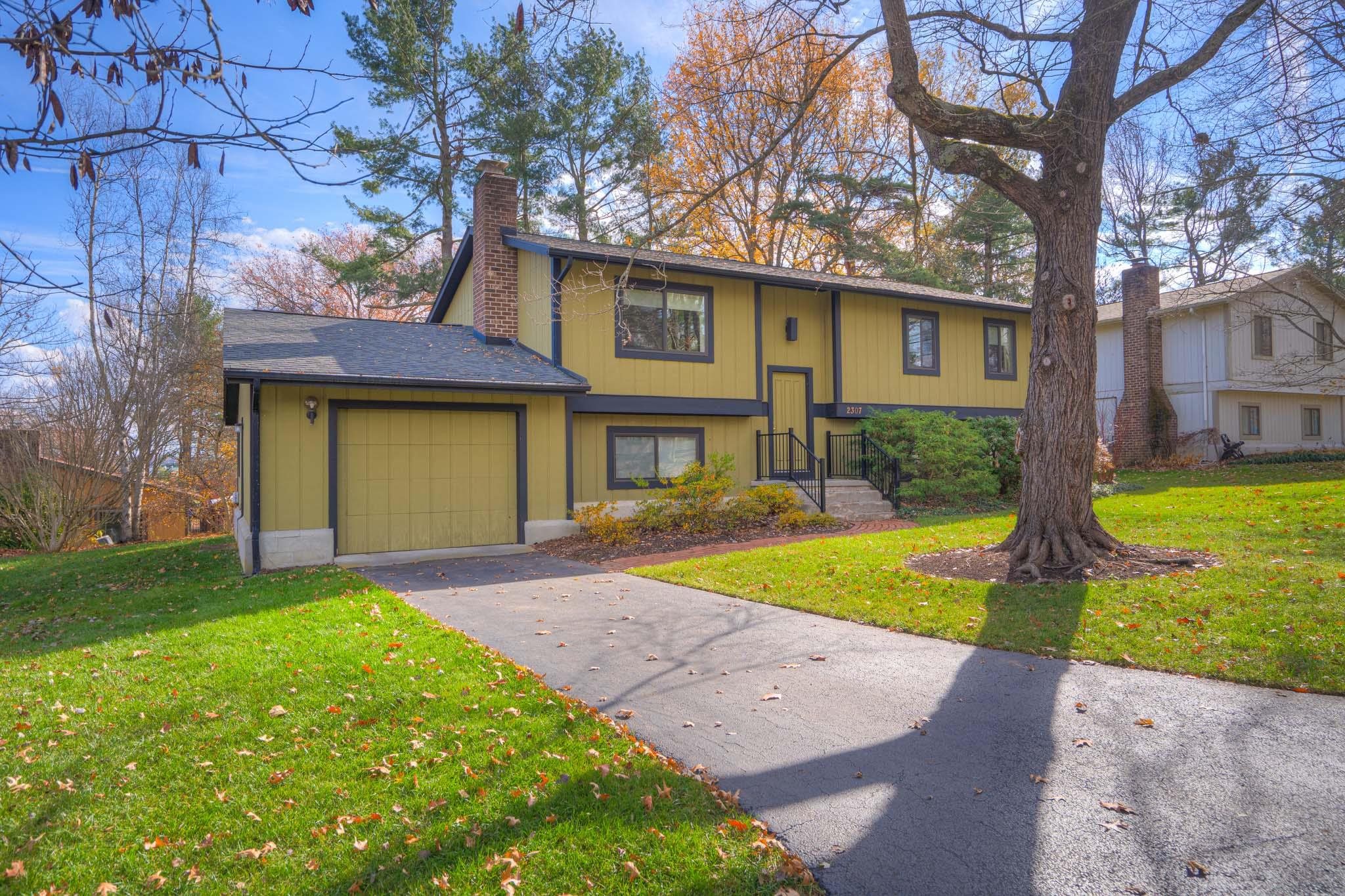 2307 Terra Bella Street