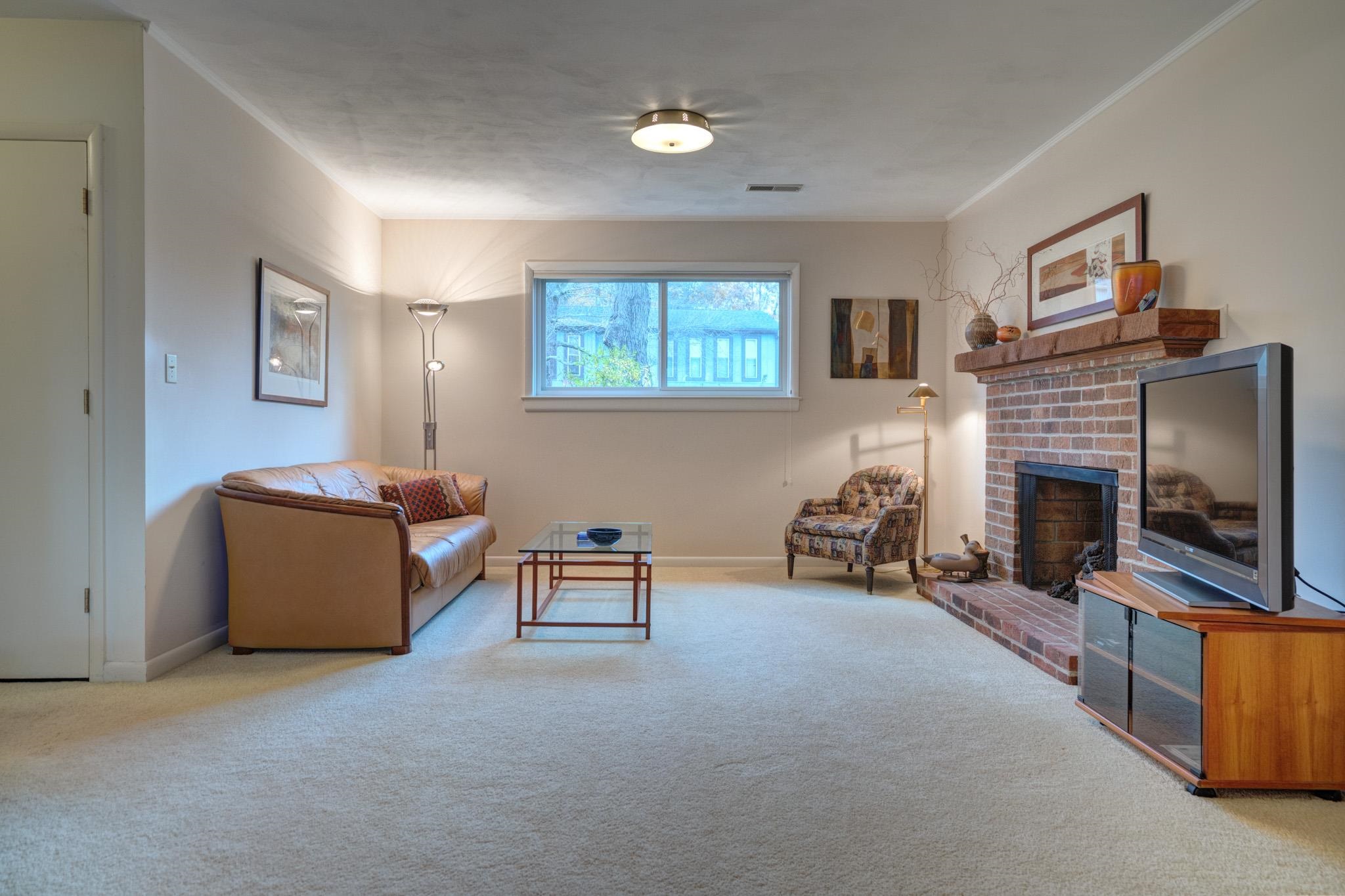 2307 Terra Bella Street