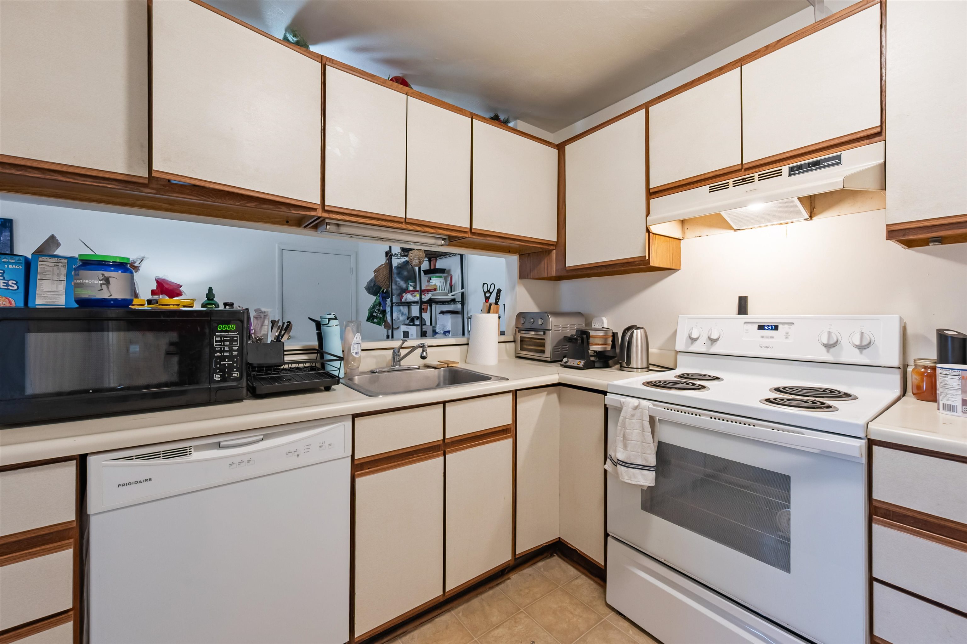 1211 University Terrace Apt D