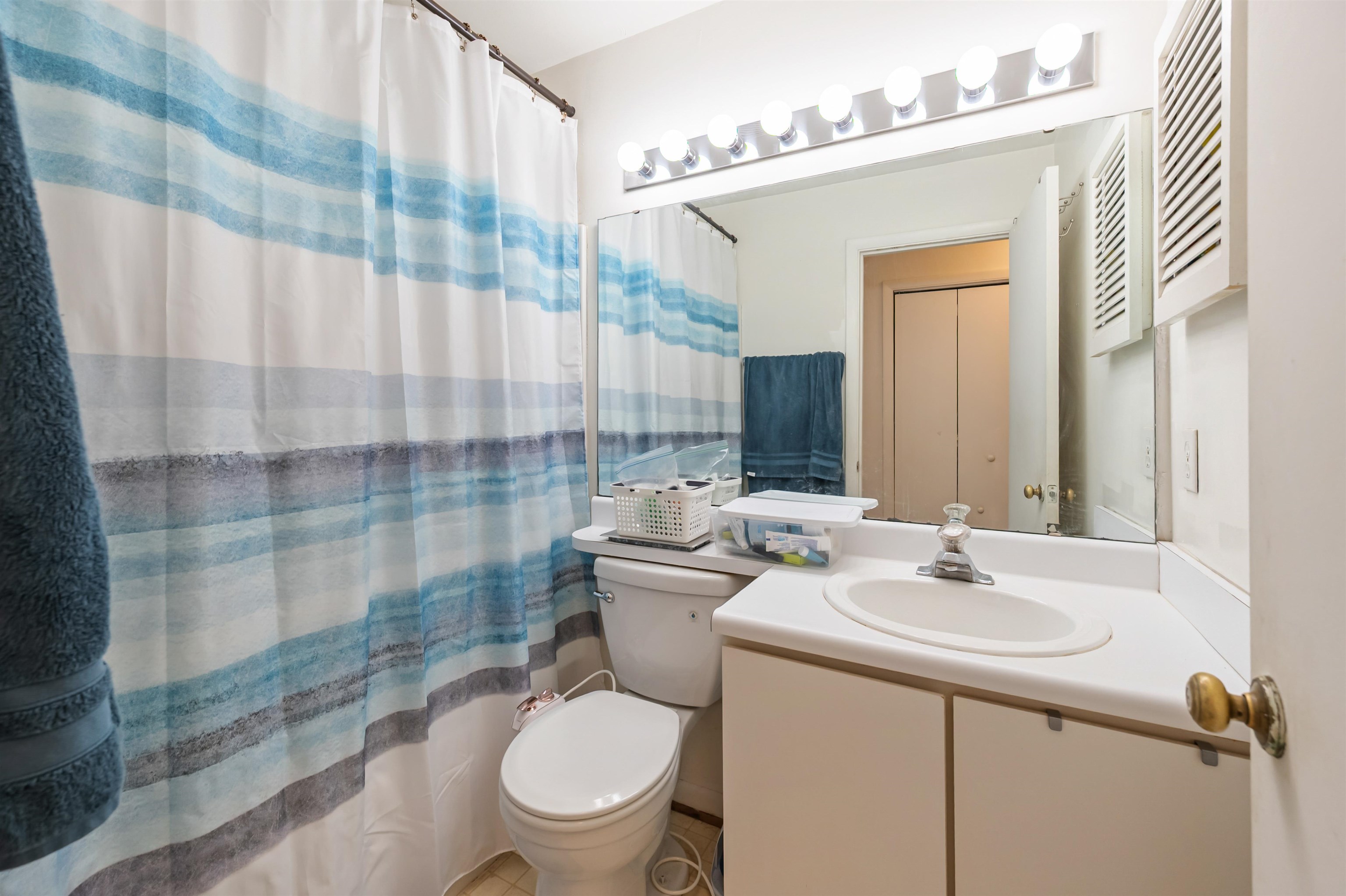 1211 University Terrace Apt D