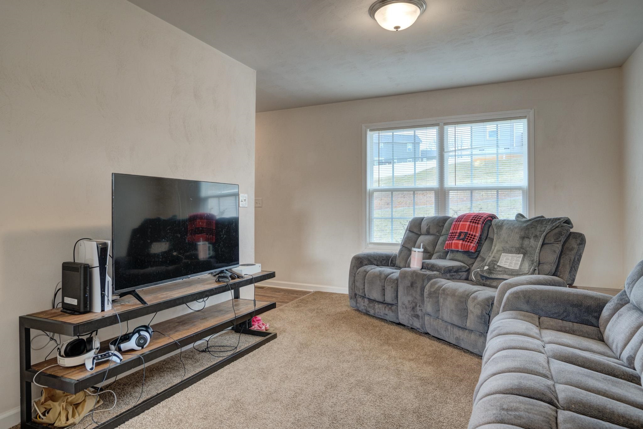 157 Prairie View Lane