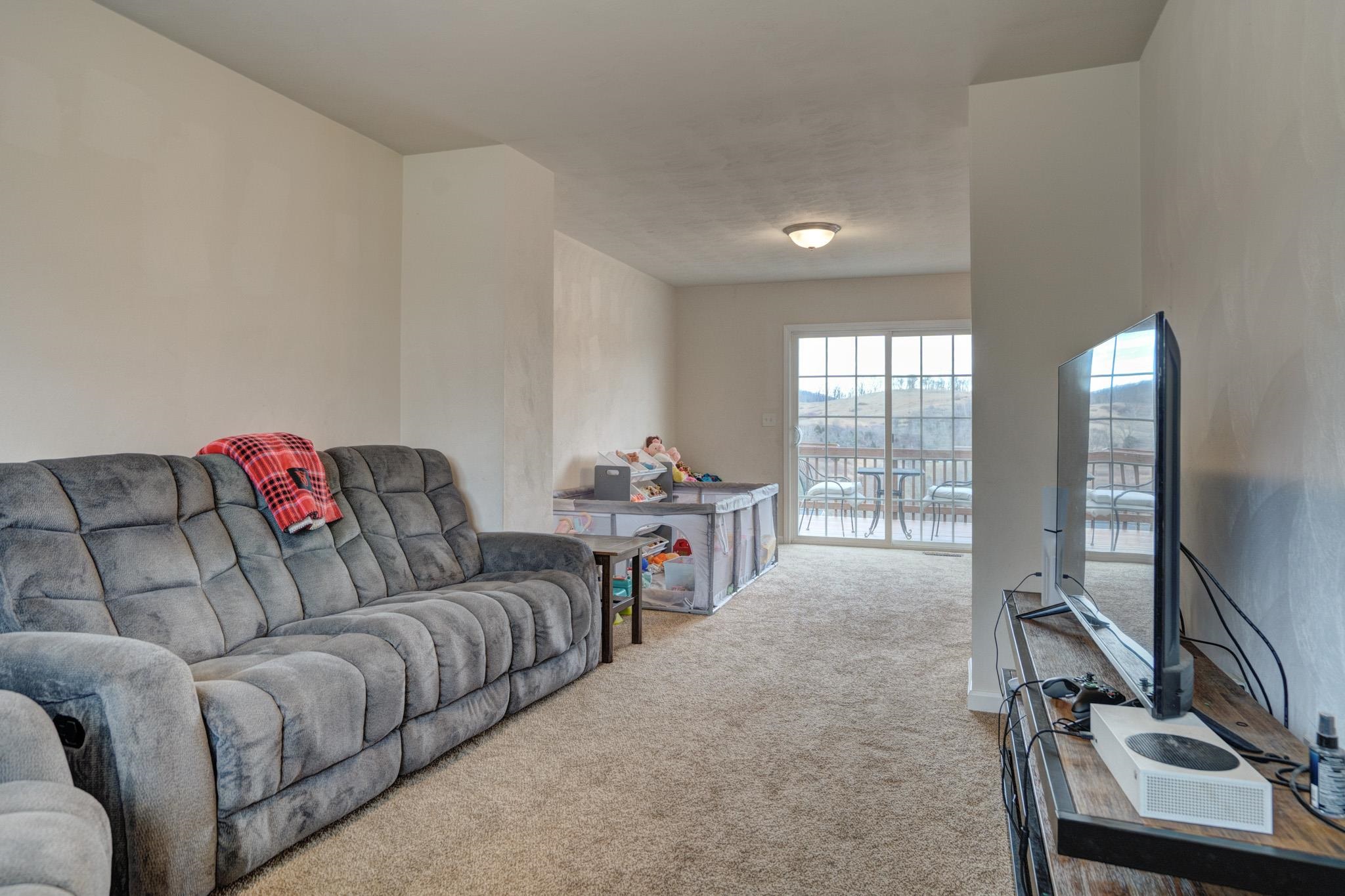 157 Prairie View Lane