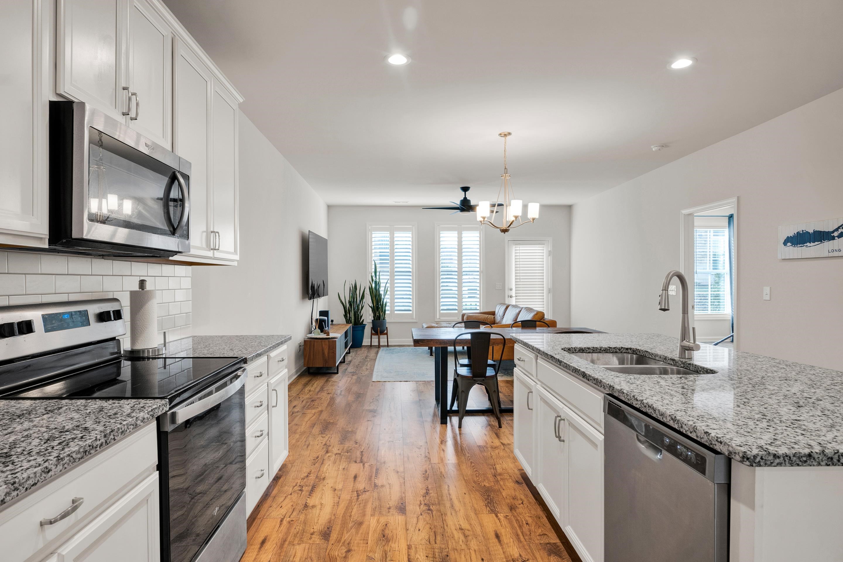 145 HAMILTON Avenue NW