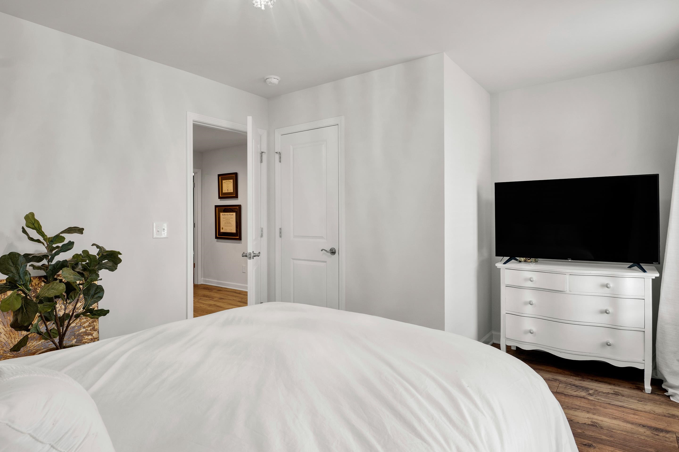 145 HAMILTON Avenue NW