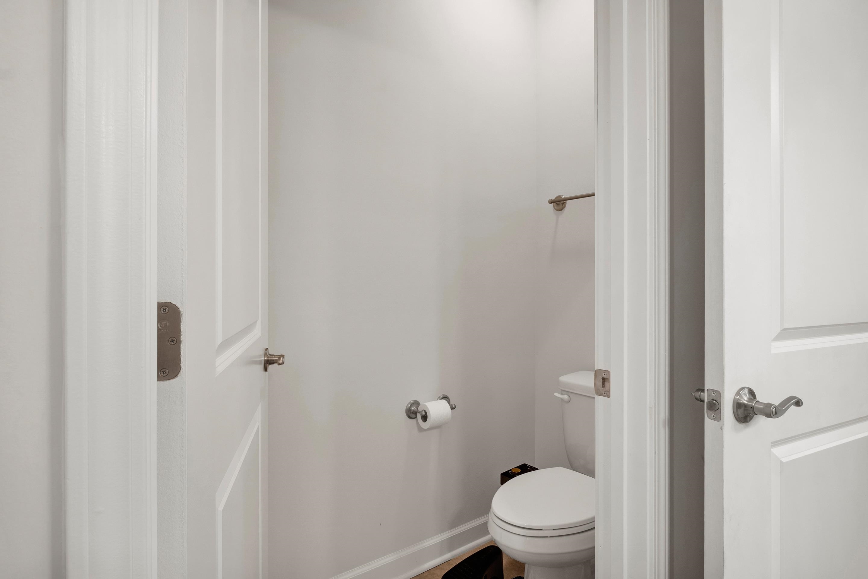 145 HAMILTON Avenue NW