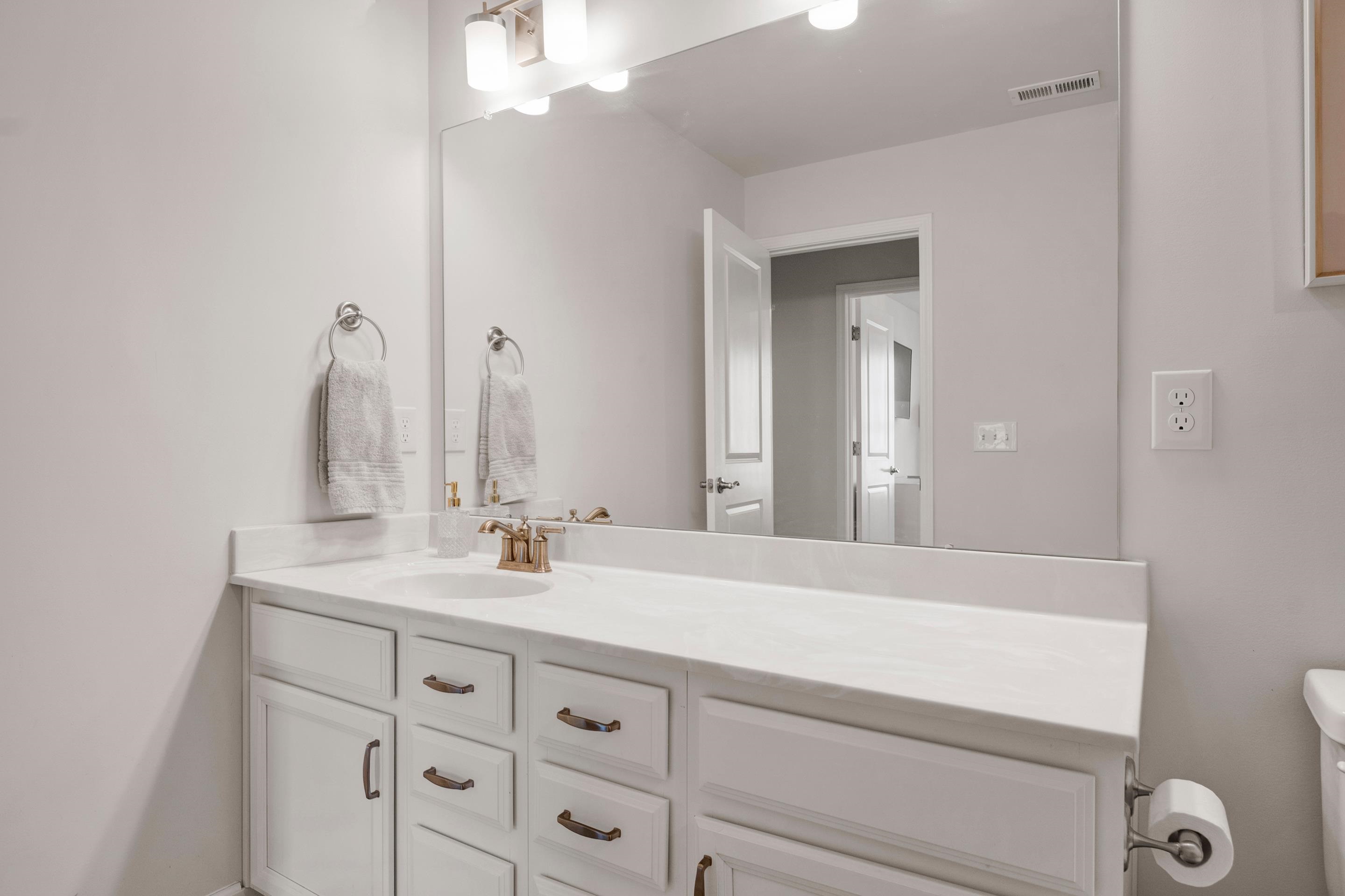 145 HAMILTON Avenue NW