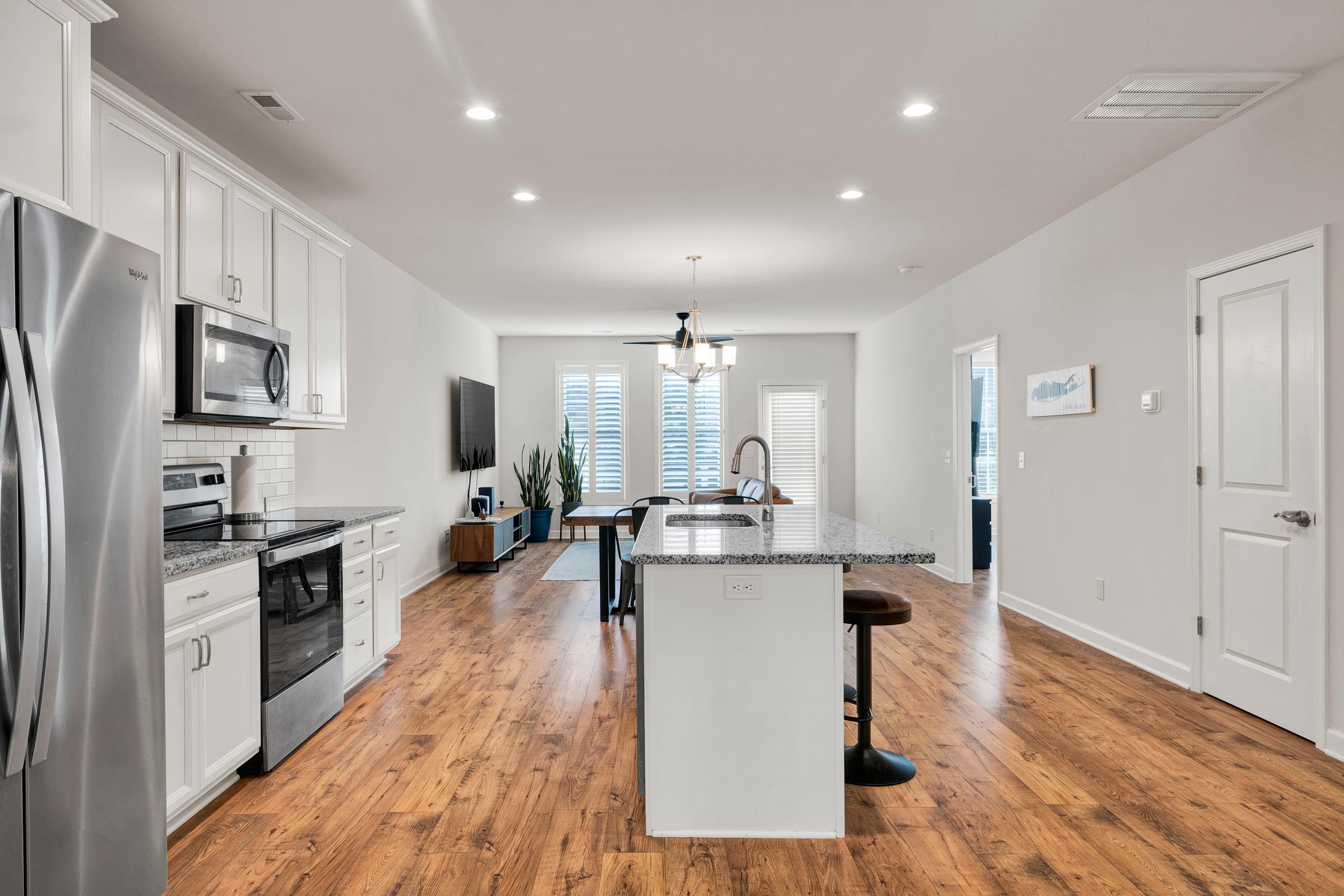 145 HAMILTON Avenue NW