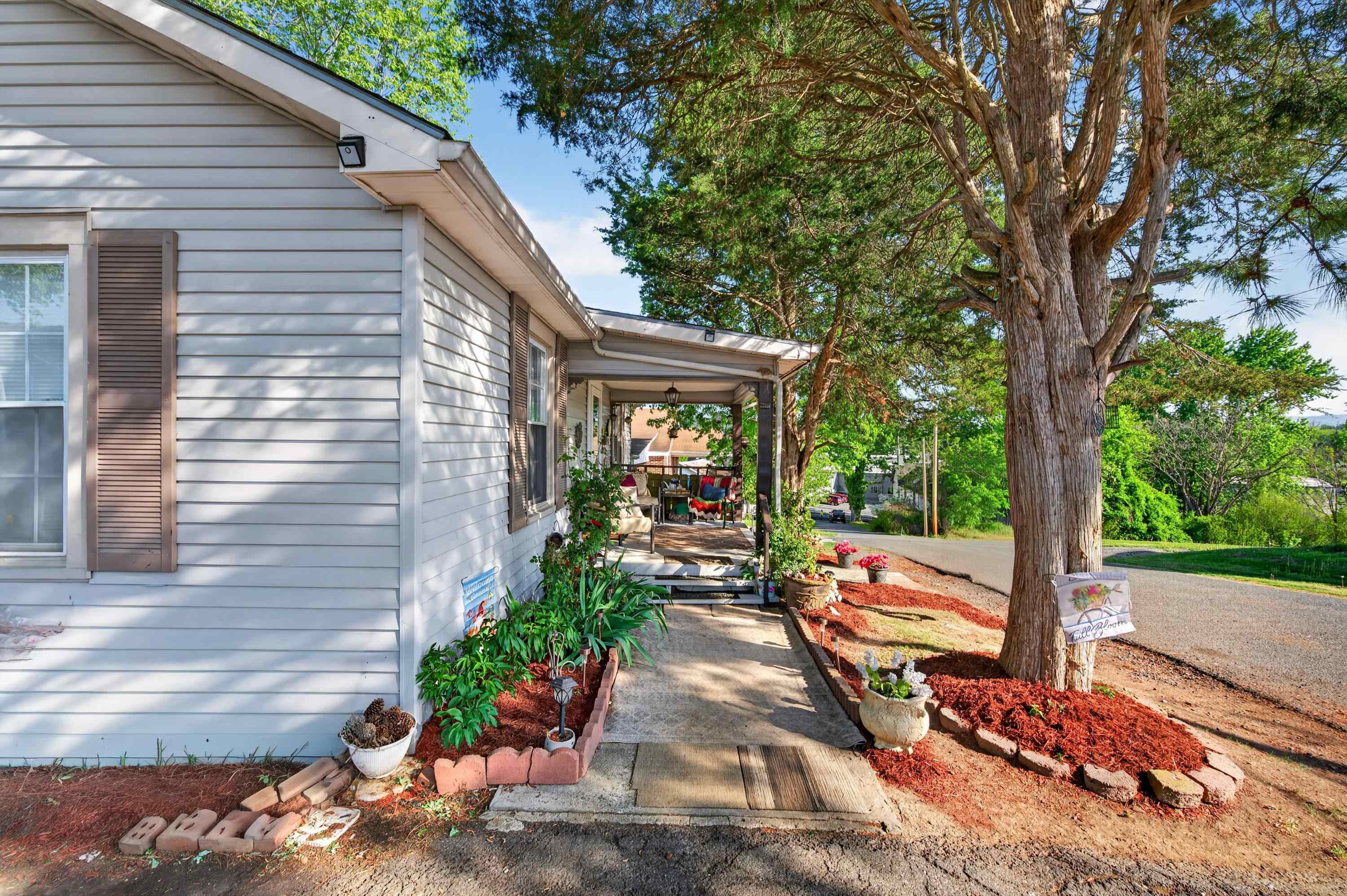 175 Lahue Drive