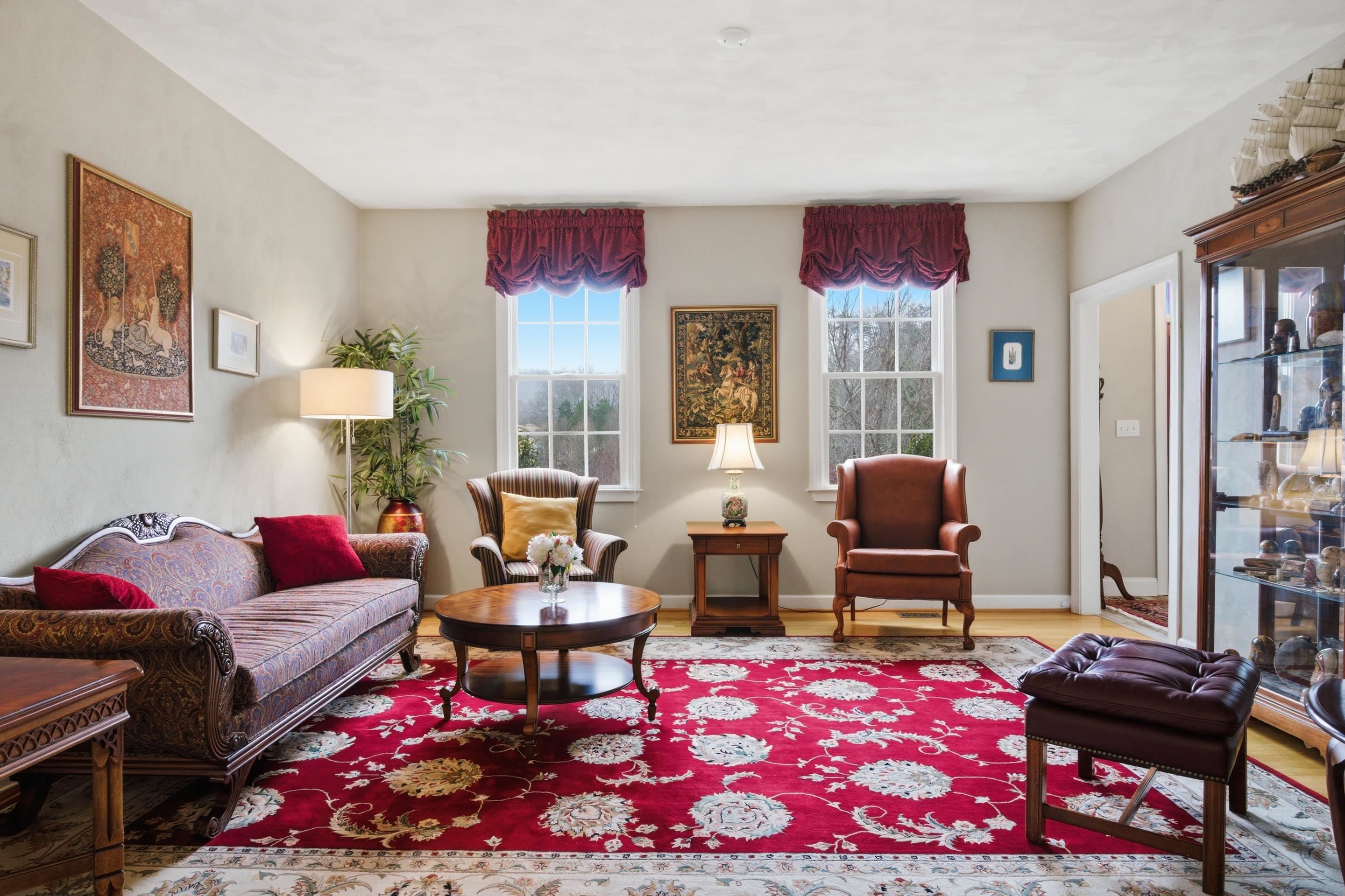 1940 Cascades Road Road