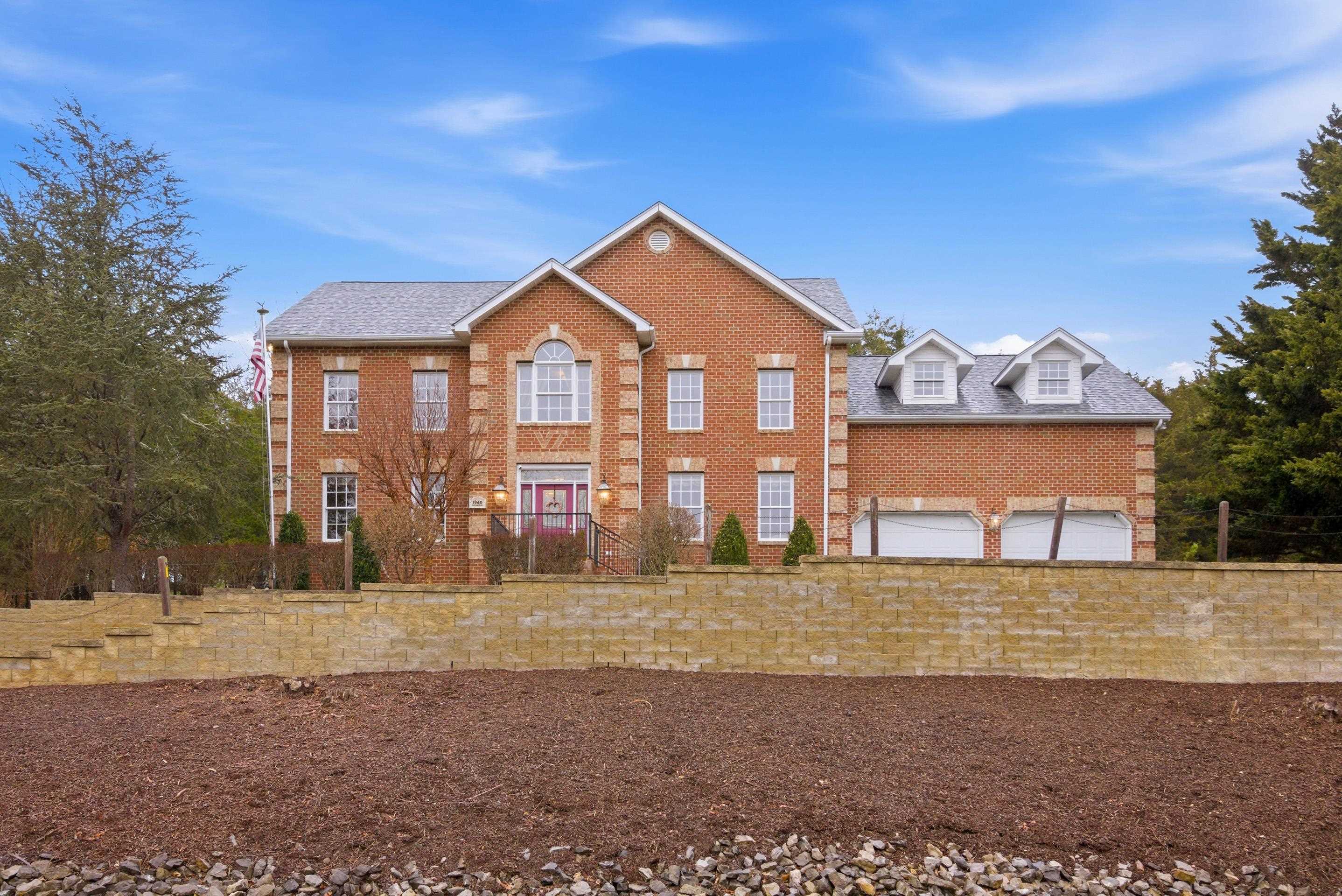 1940 Cascades Road Road