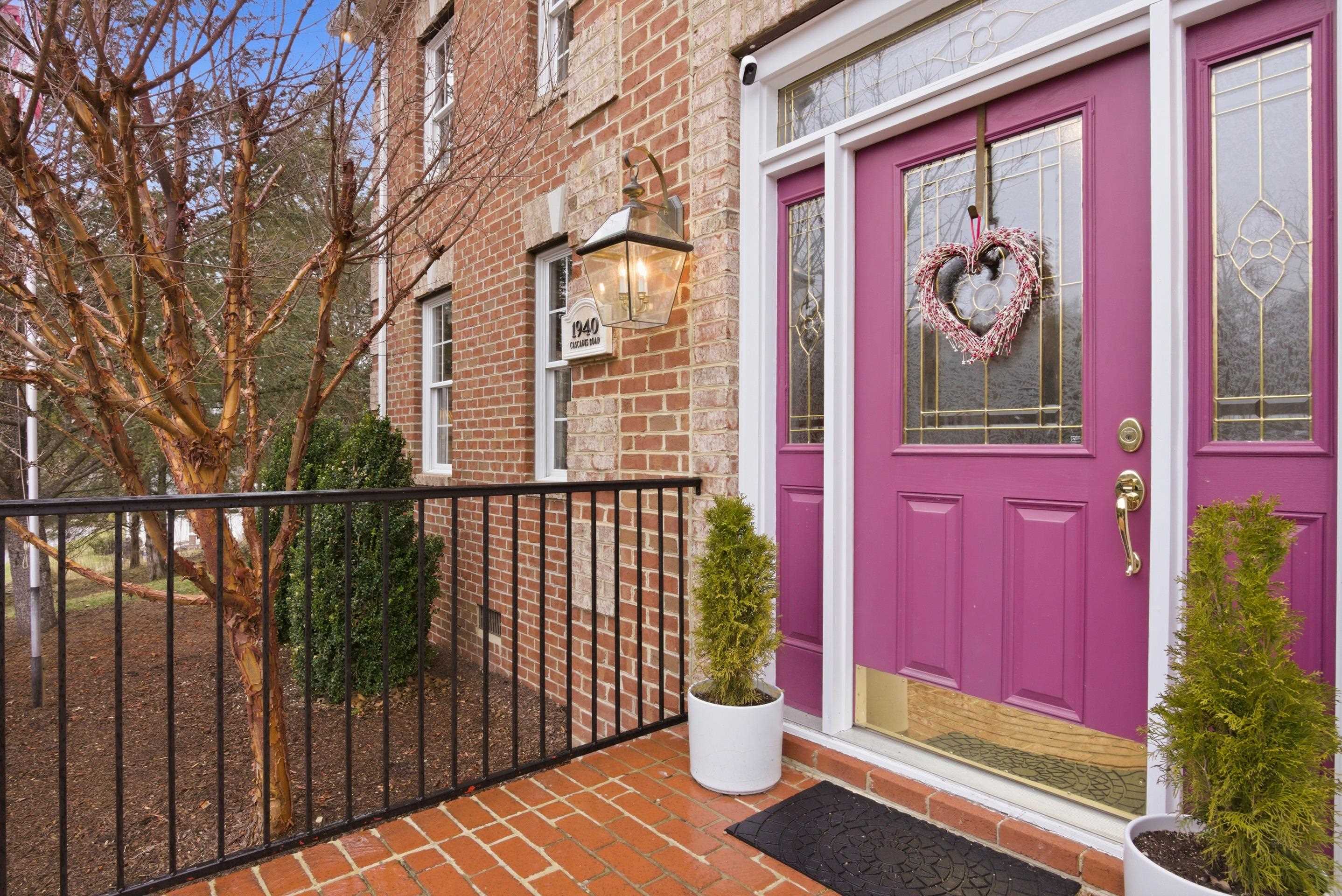 1940 Cascades Road Road