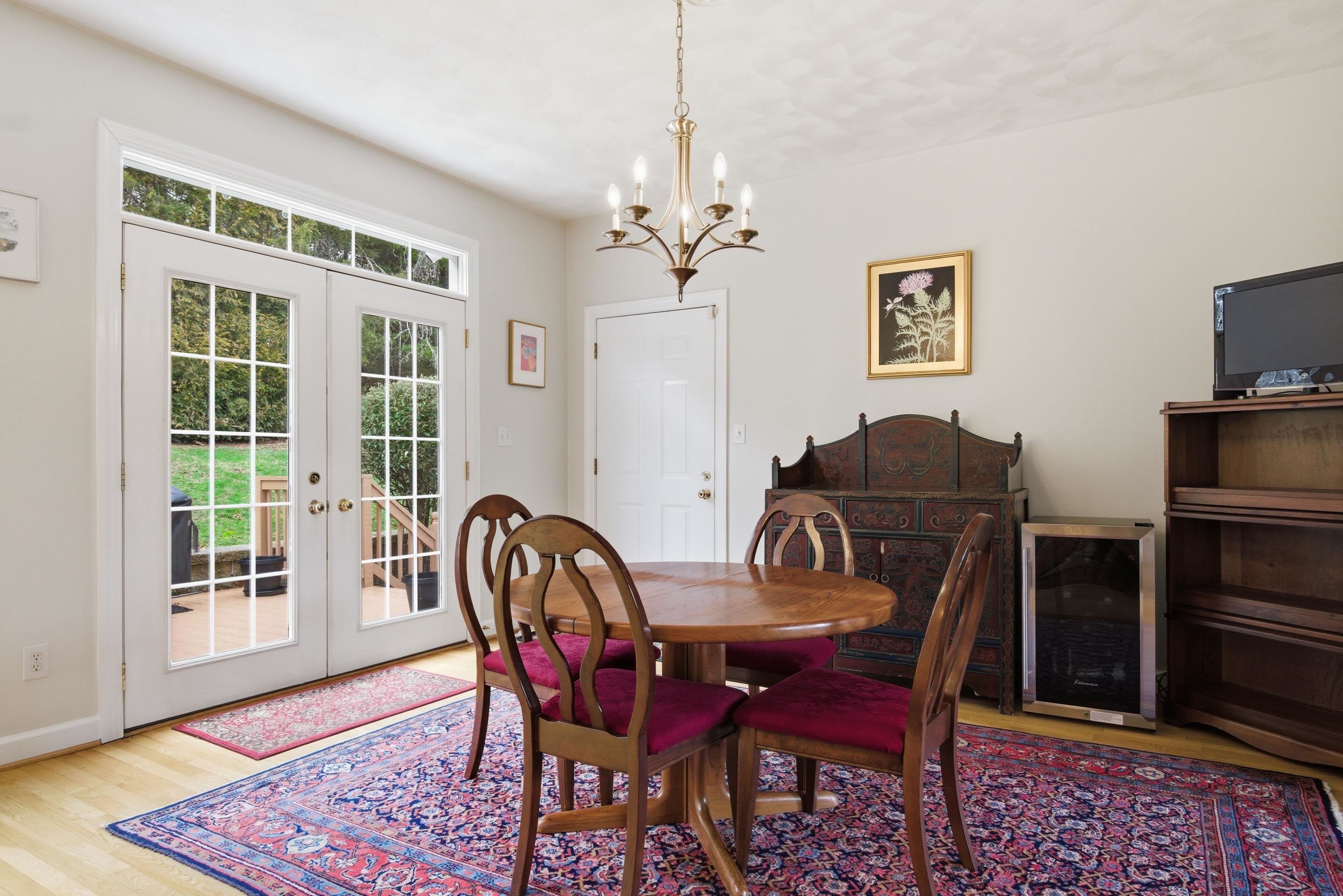 1940 Cascades Road Road