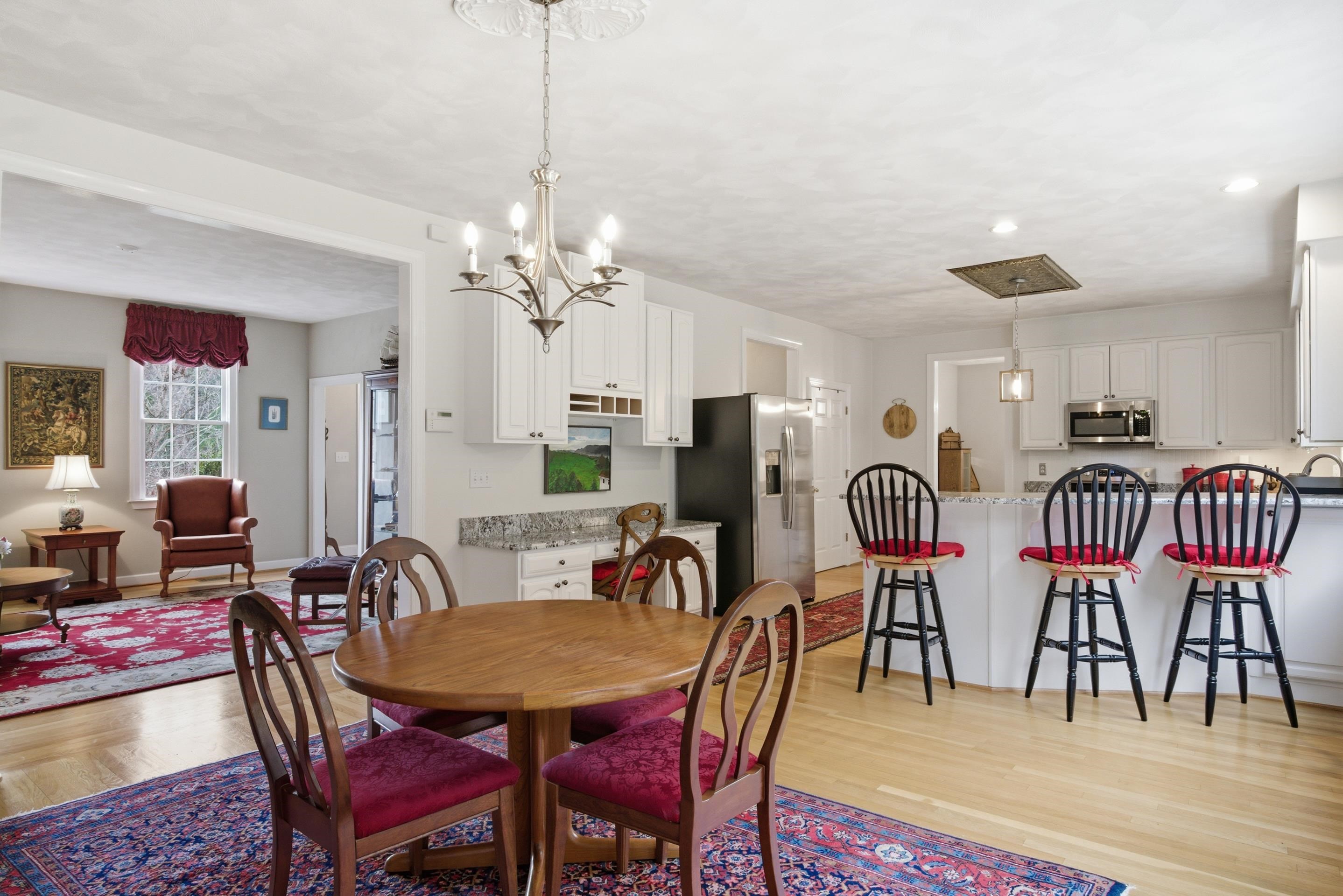 1940 Cascades Road Road