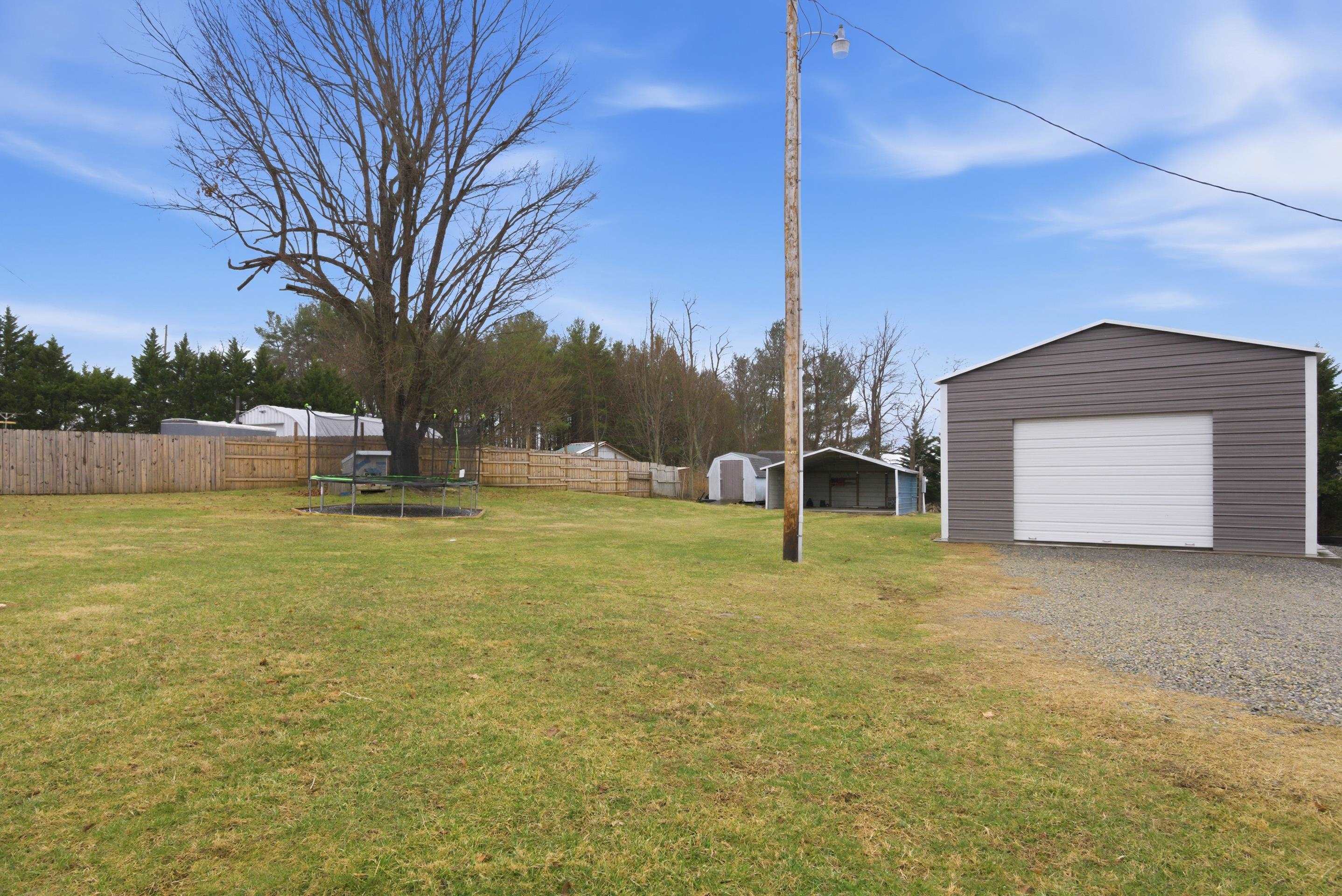6742 FALLING BRANCH Road