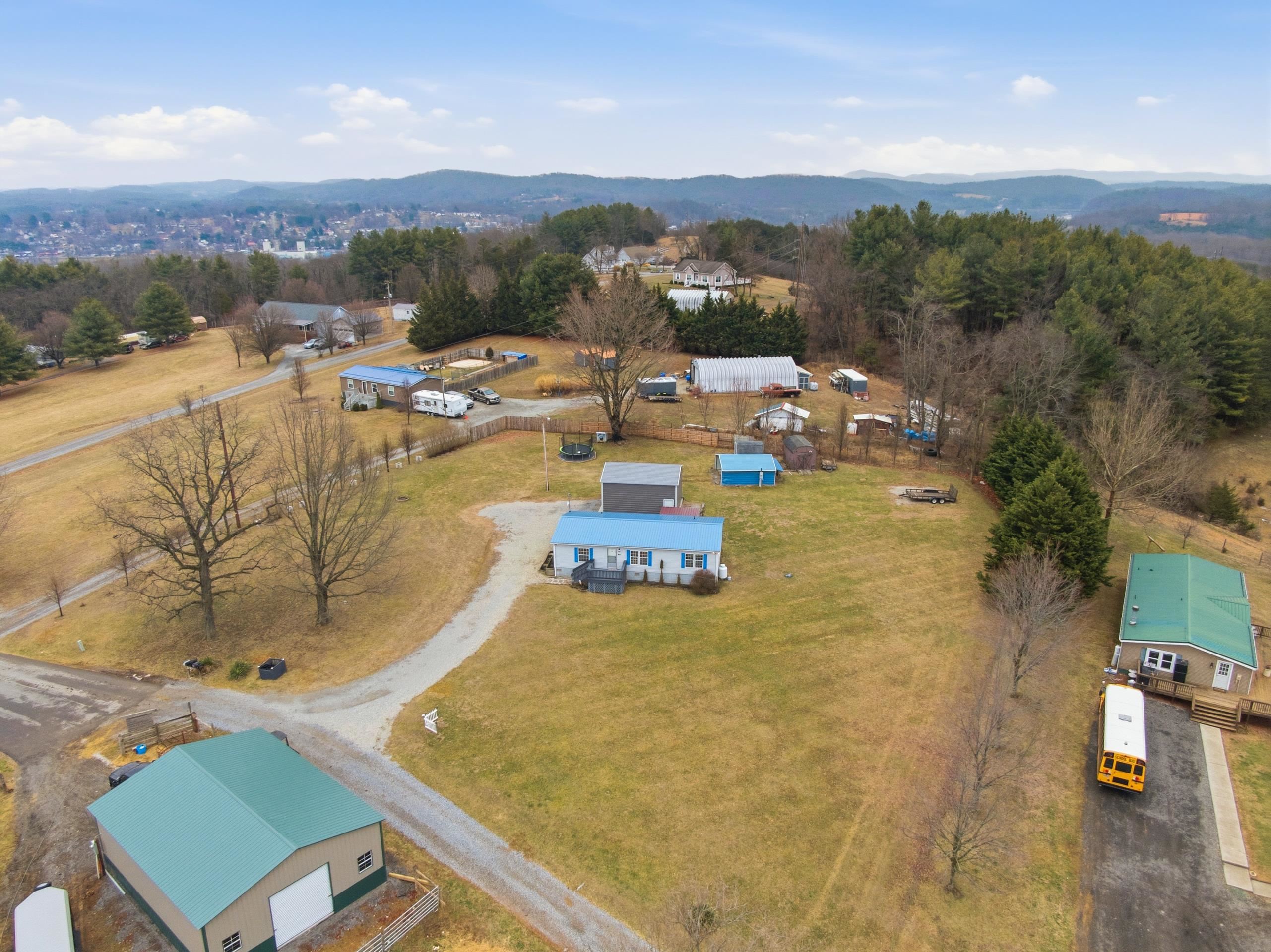 6742 FALLING BRANCH Road
