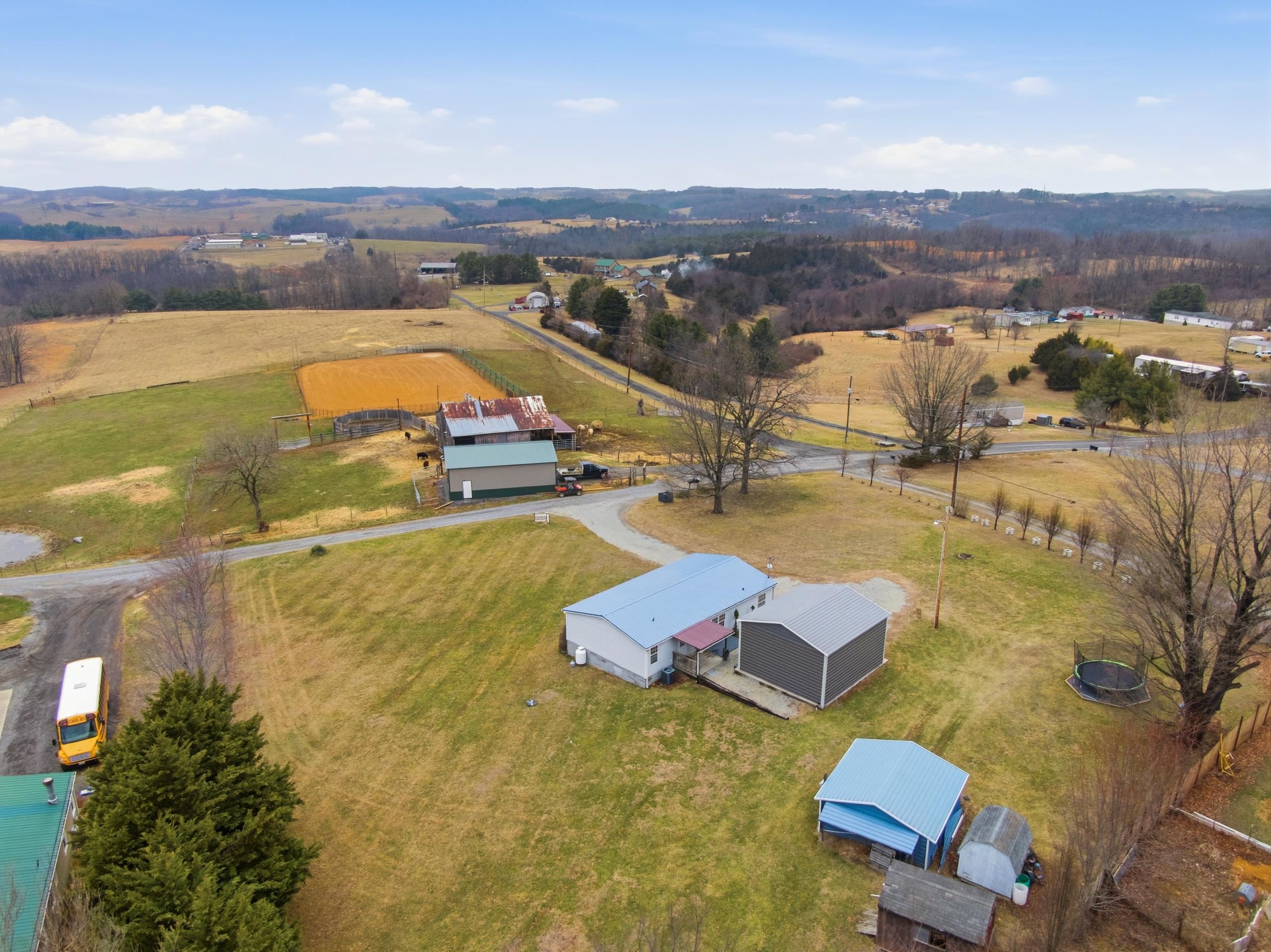 6742 FALLING BRANCH Road