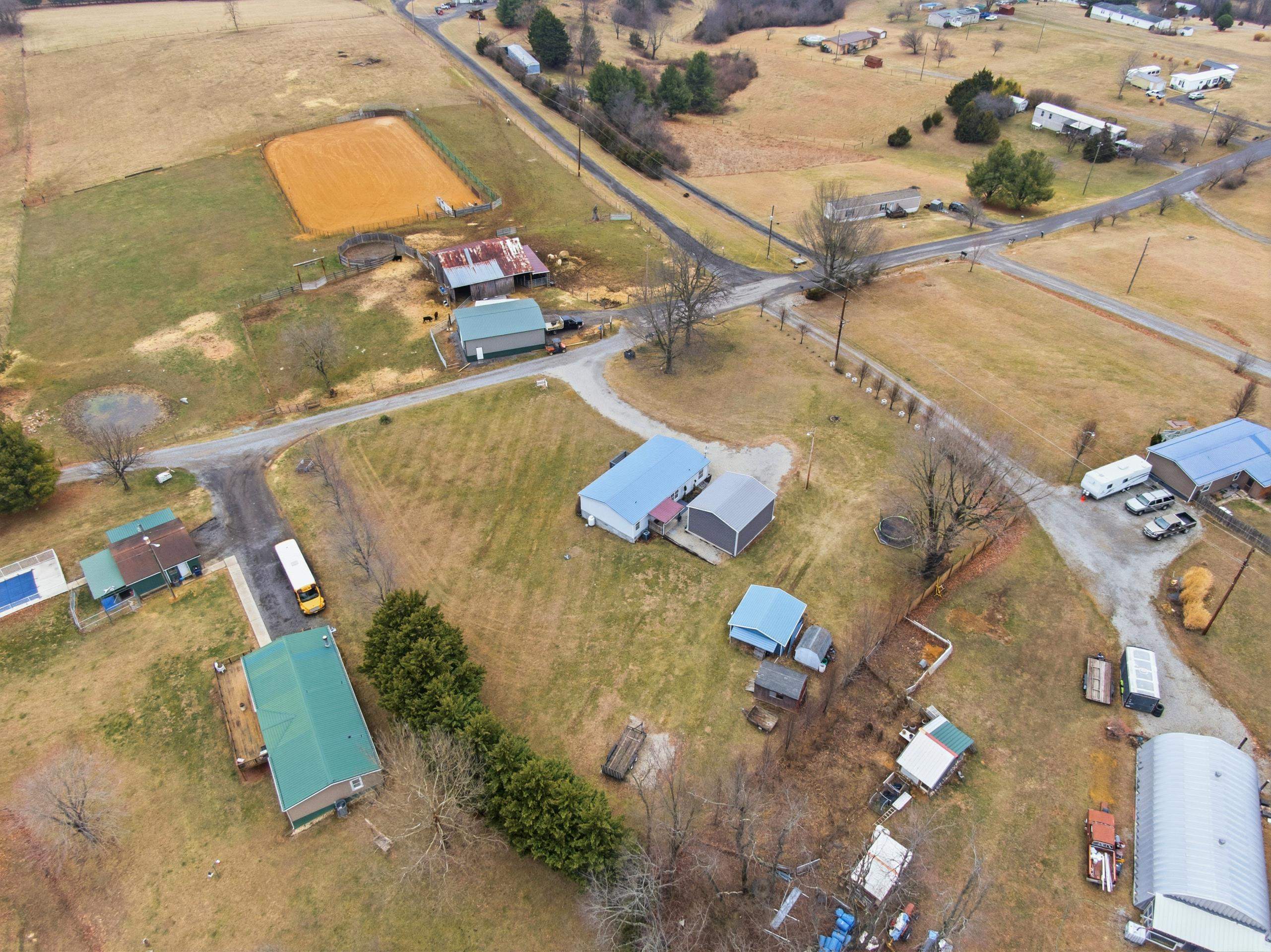 6742 FALLING BRANCH Road