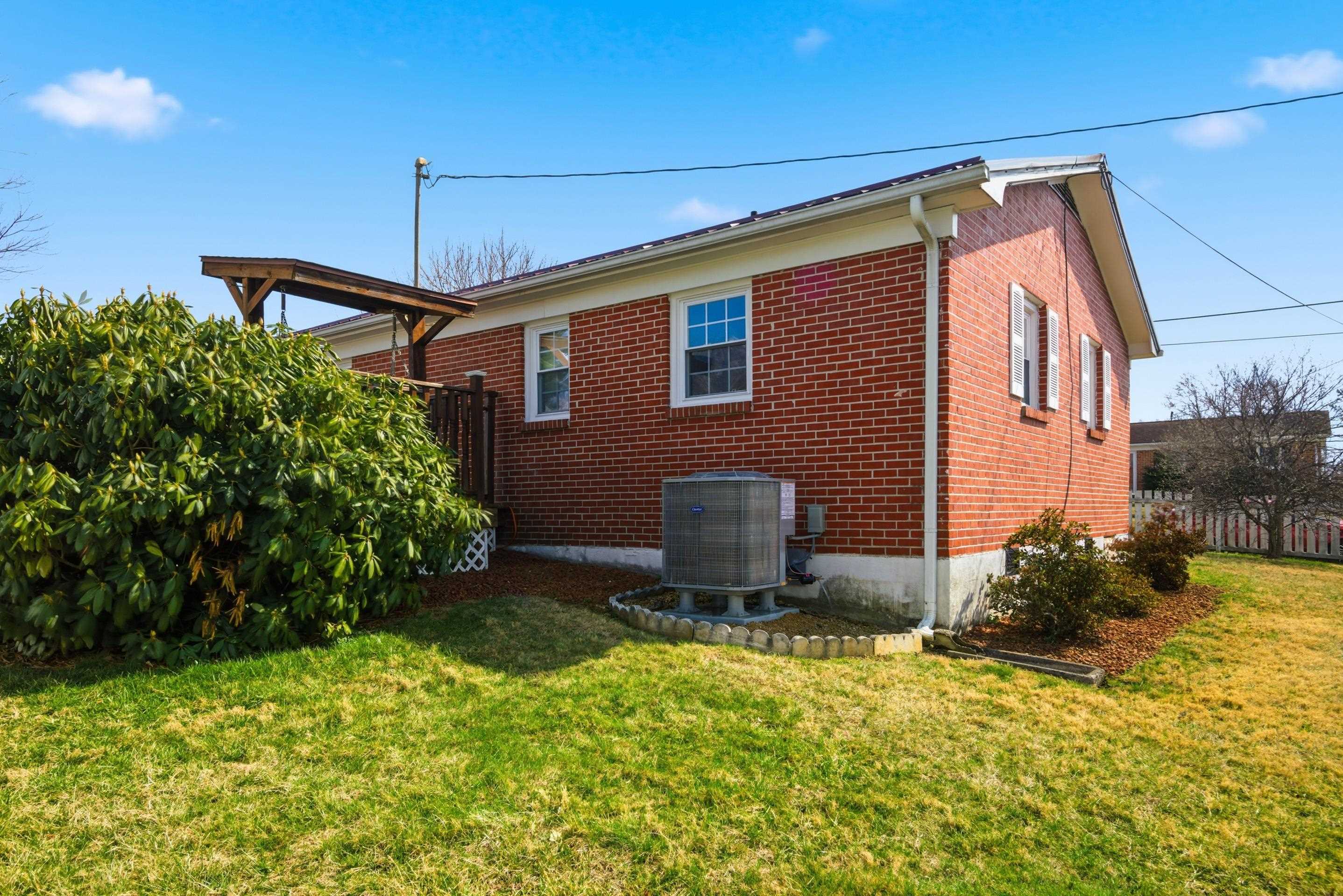 5495 Mitchell Drive