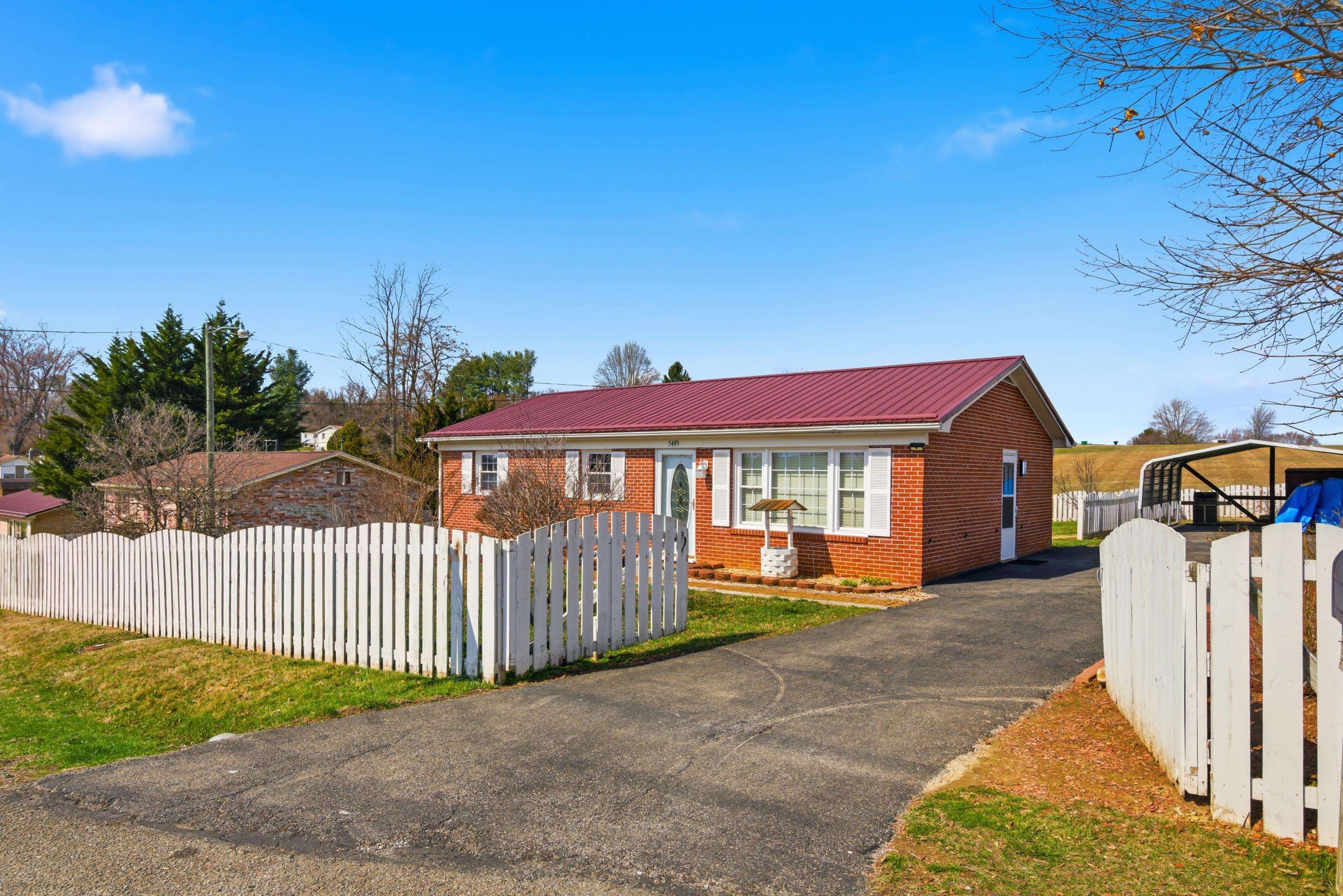 5495 Mitchell Drive