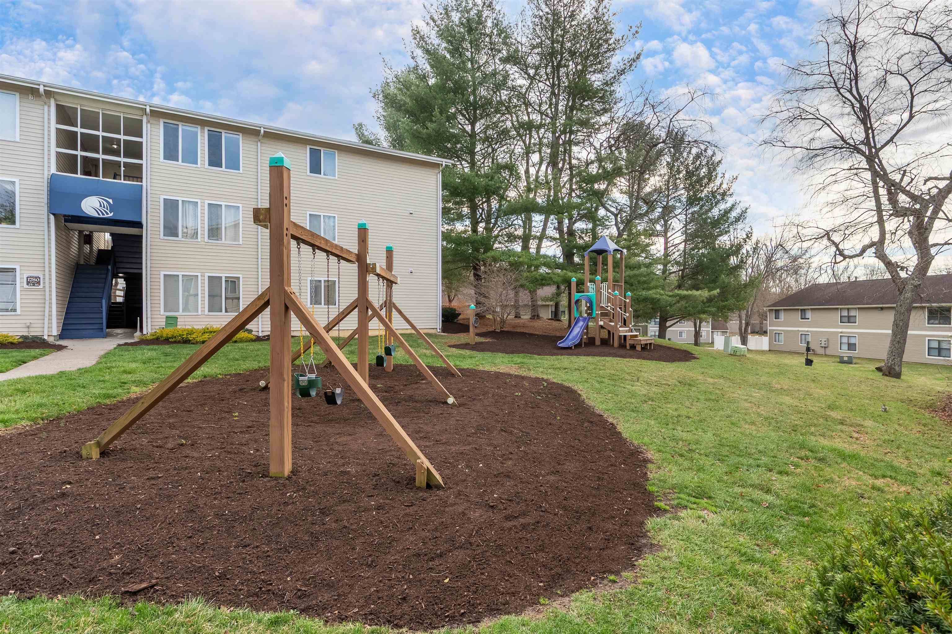 1790 Liberty Lane D42