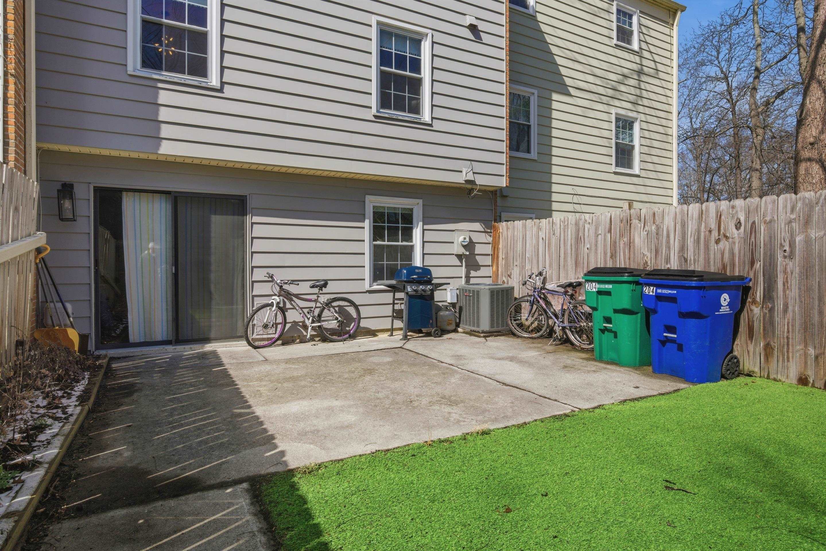 204 Huntington Lane