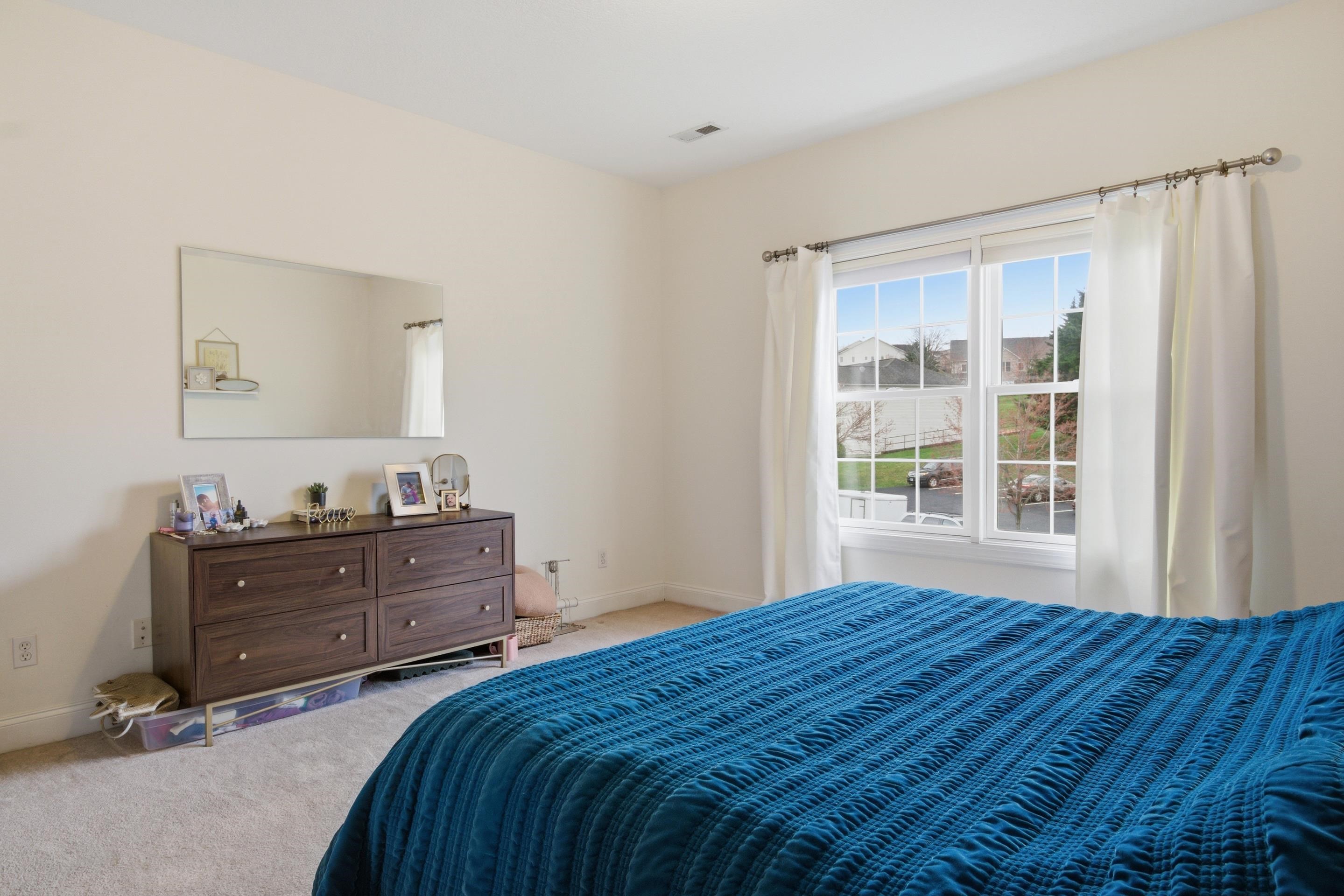 2645 Blossom Trail E