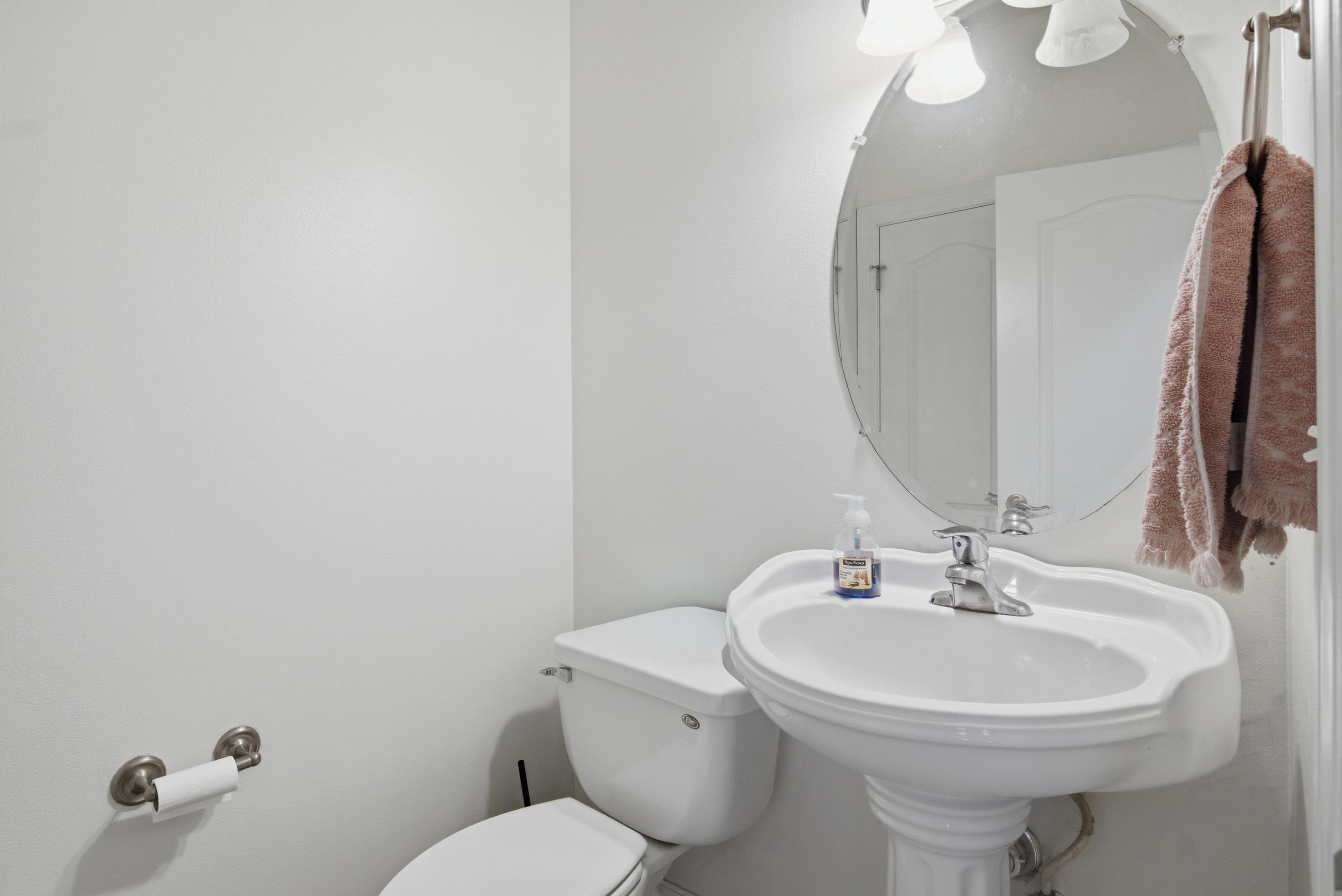 2645 Blossom Trail E