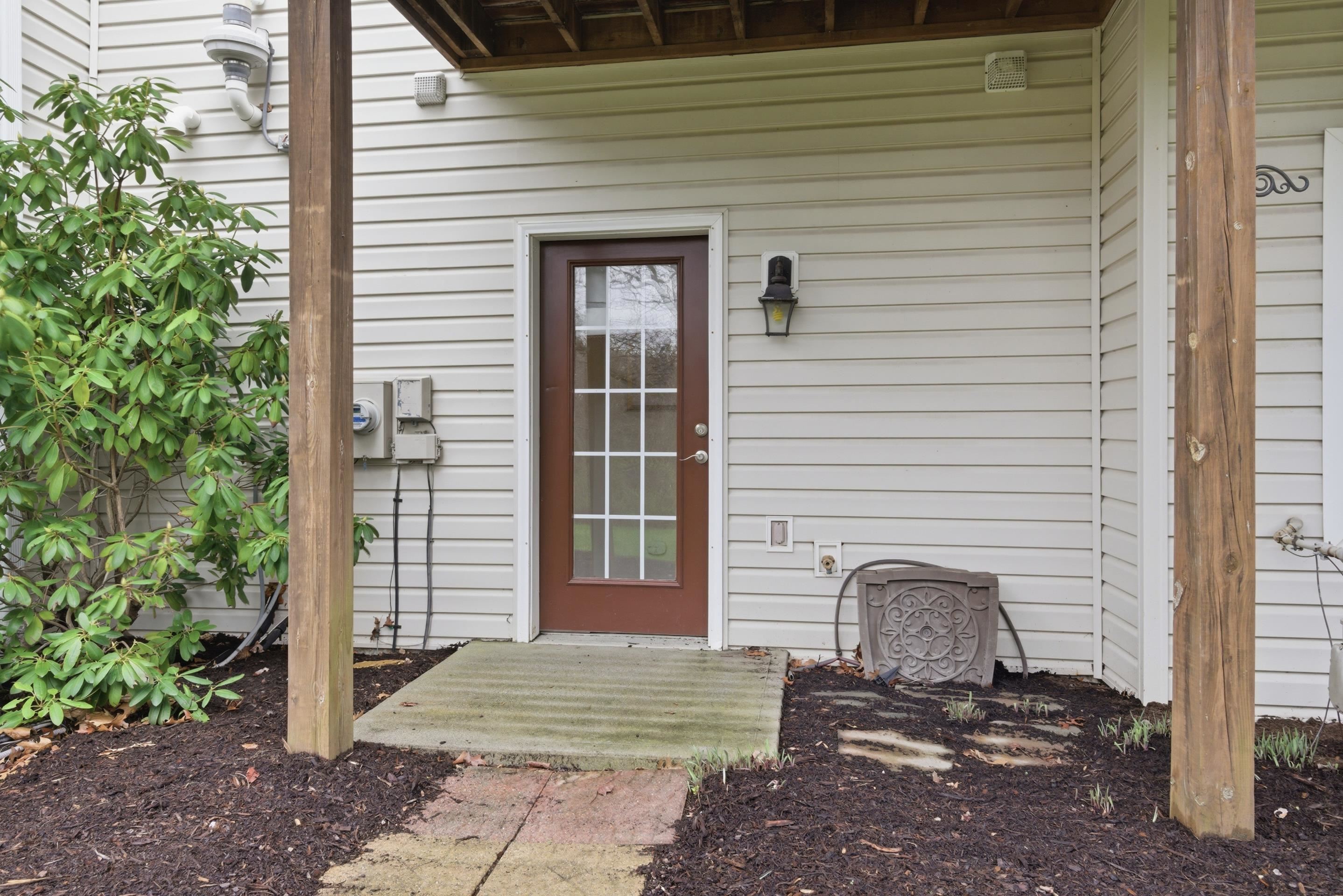 2645 Blossom Trail E