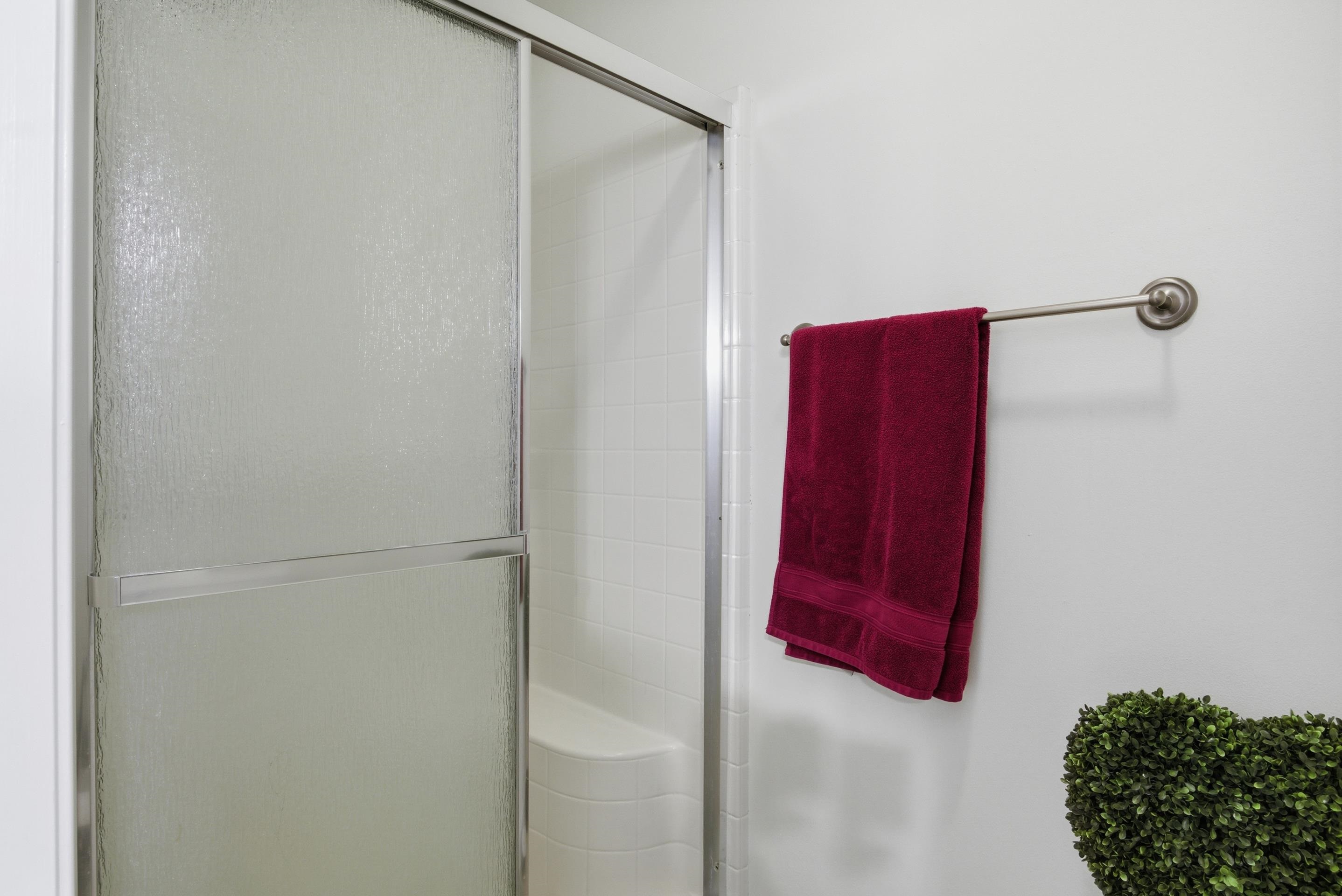 2645 Blossom Trail E