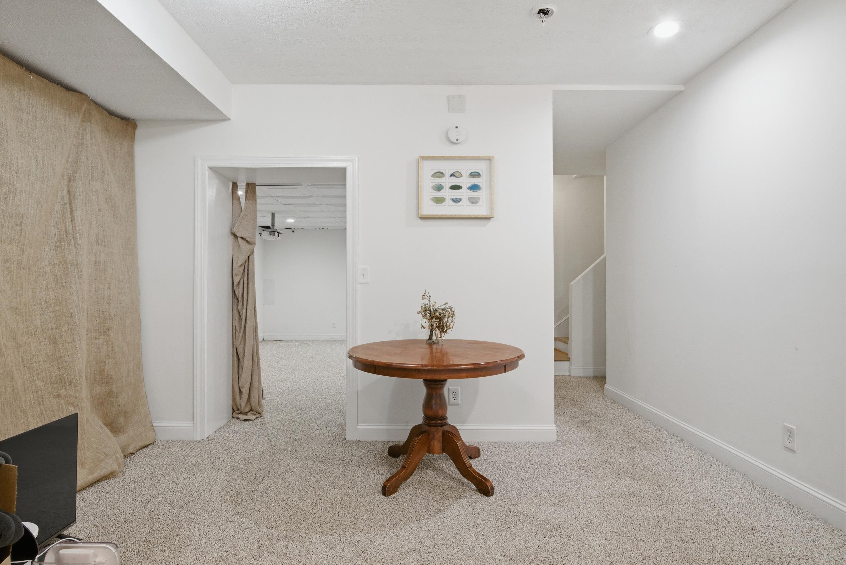 2645 Blossom Trail E