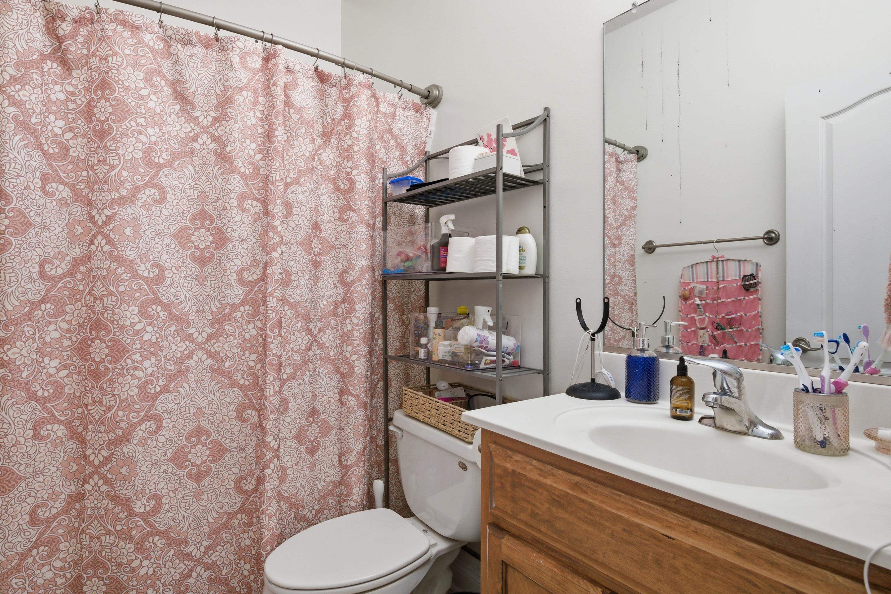 2645 Blossom Trail E