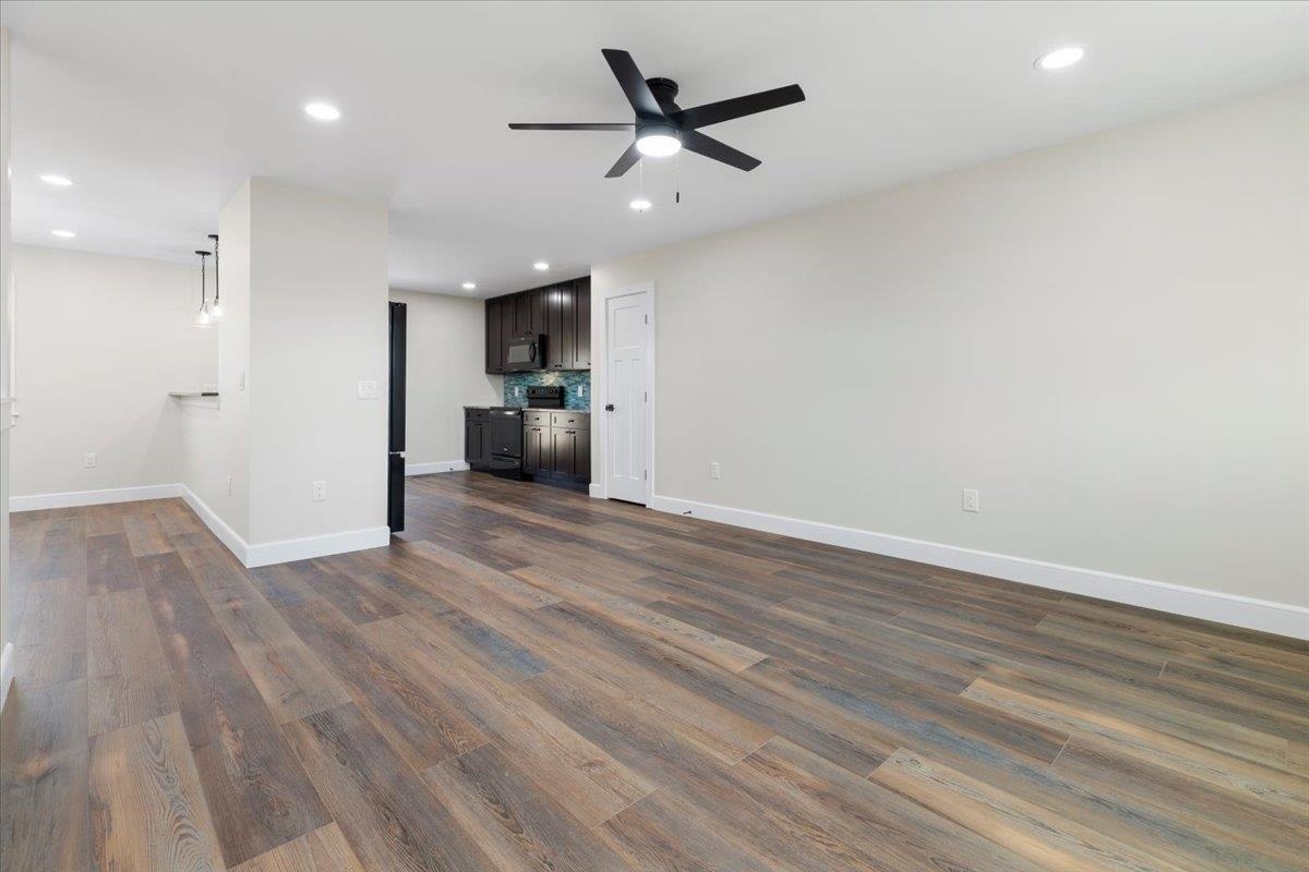 1045 BEAVER Drive