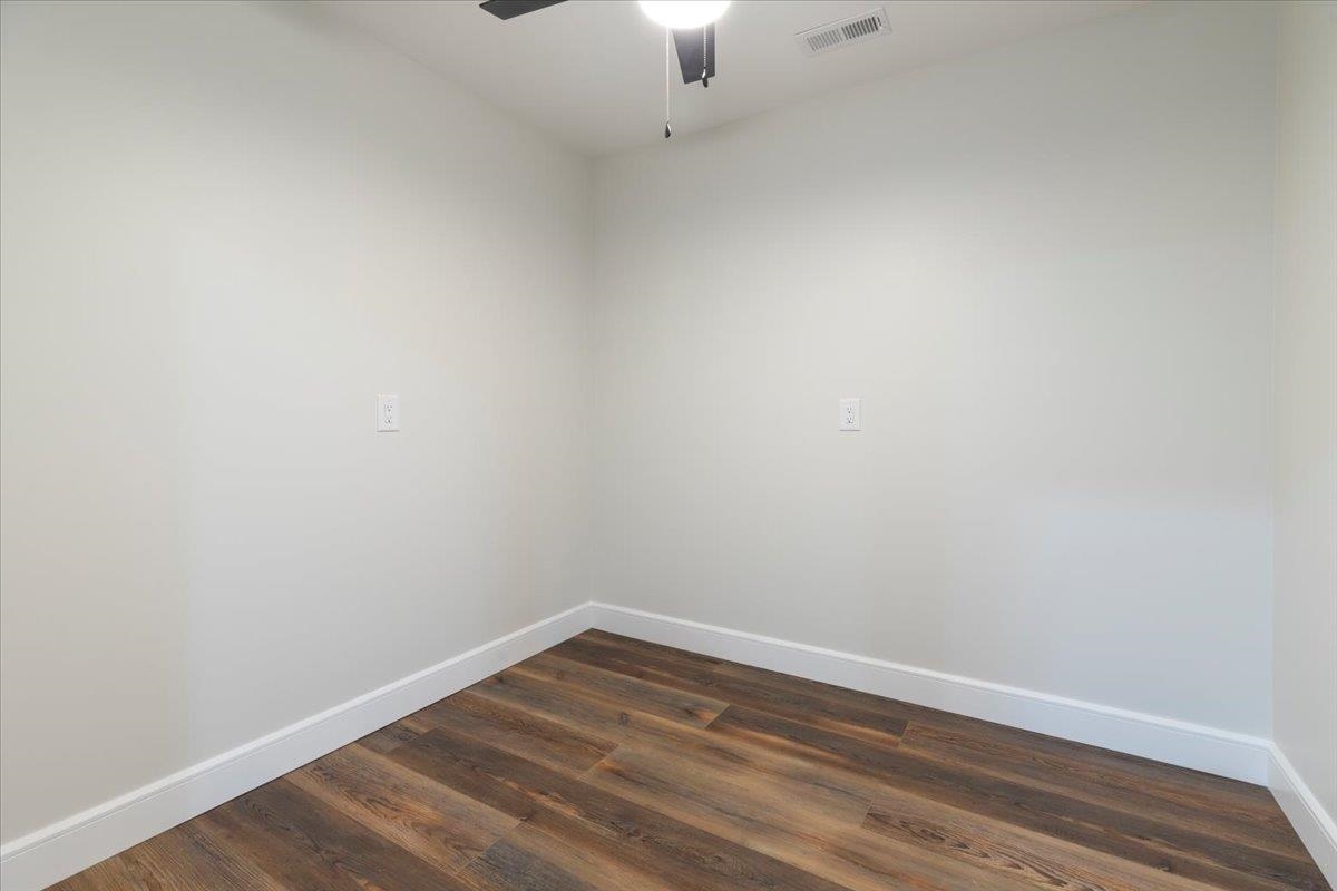 1045 BEAVER Drive