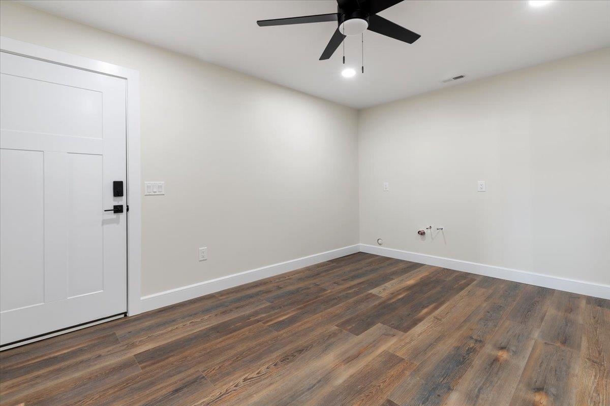 1045 BEAVER Drive