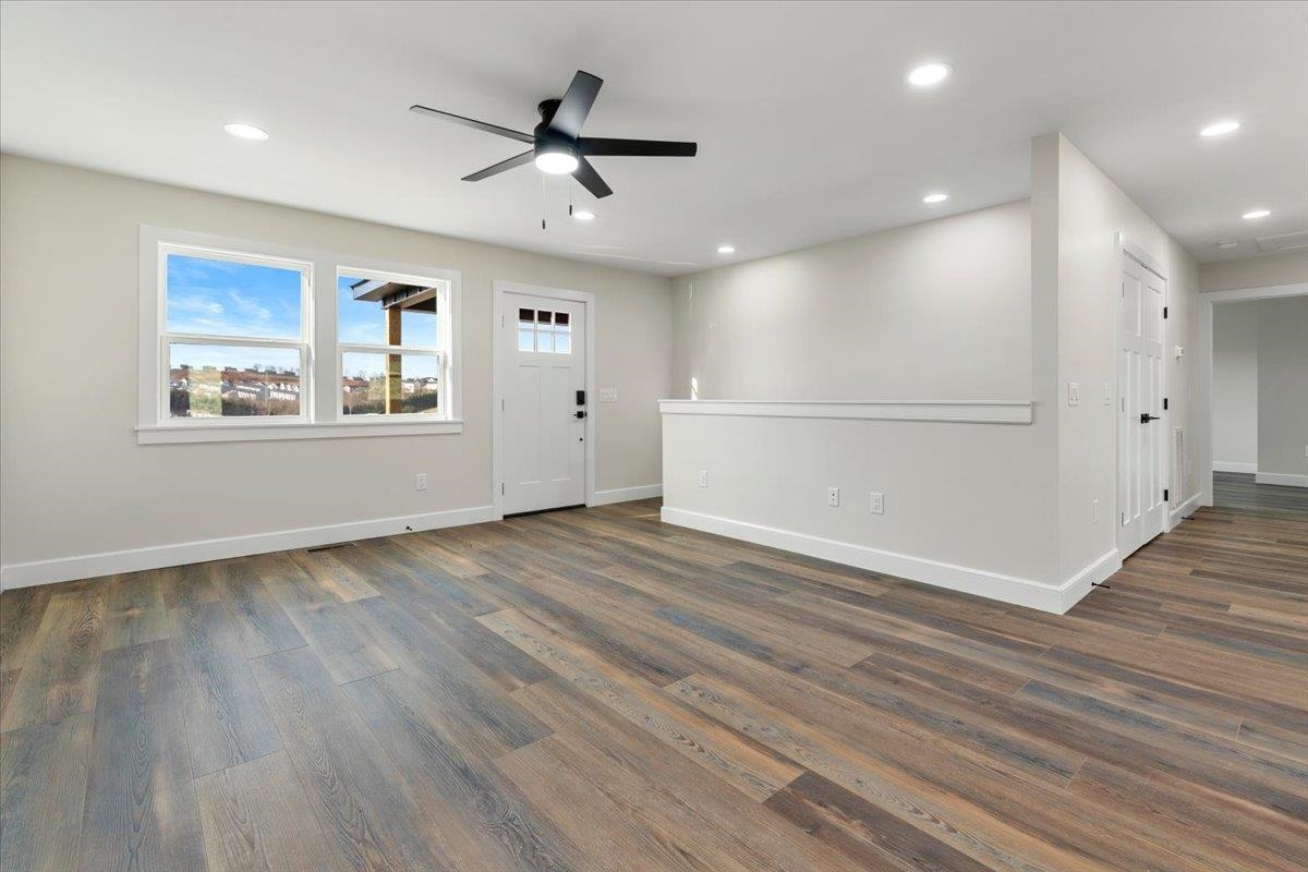 1045 BEAVER Drive