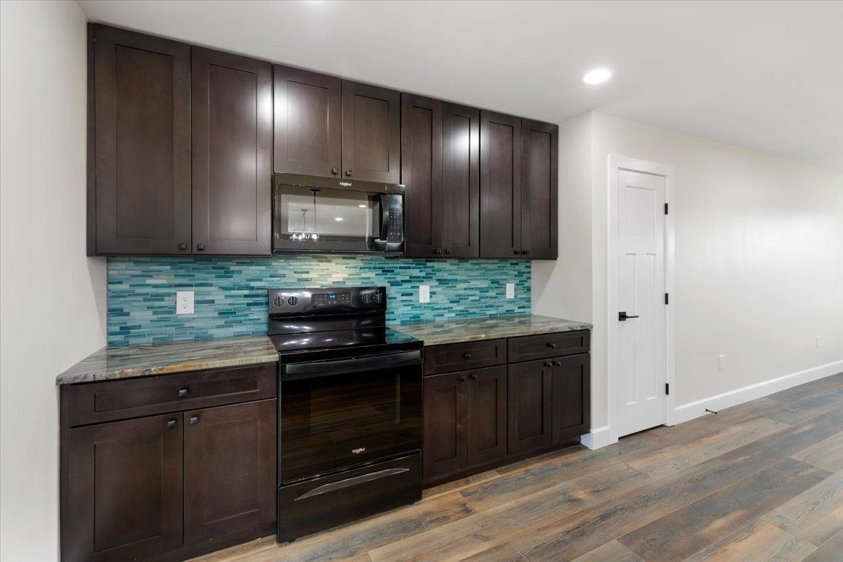 1045 BEAVER Drive