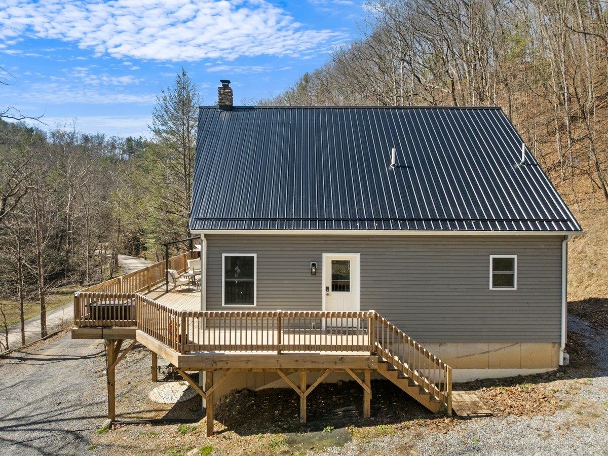 6228 Norris Run Road