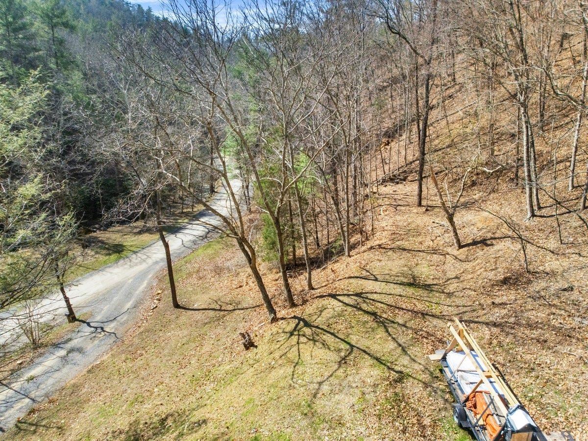 6228 Norris Run Road