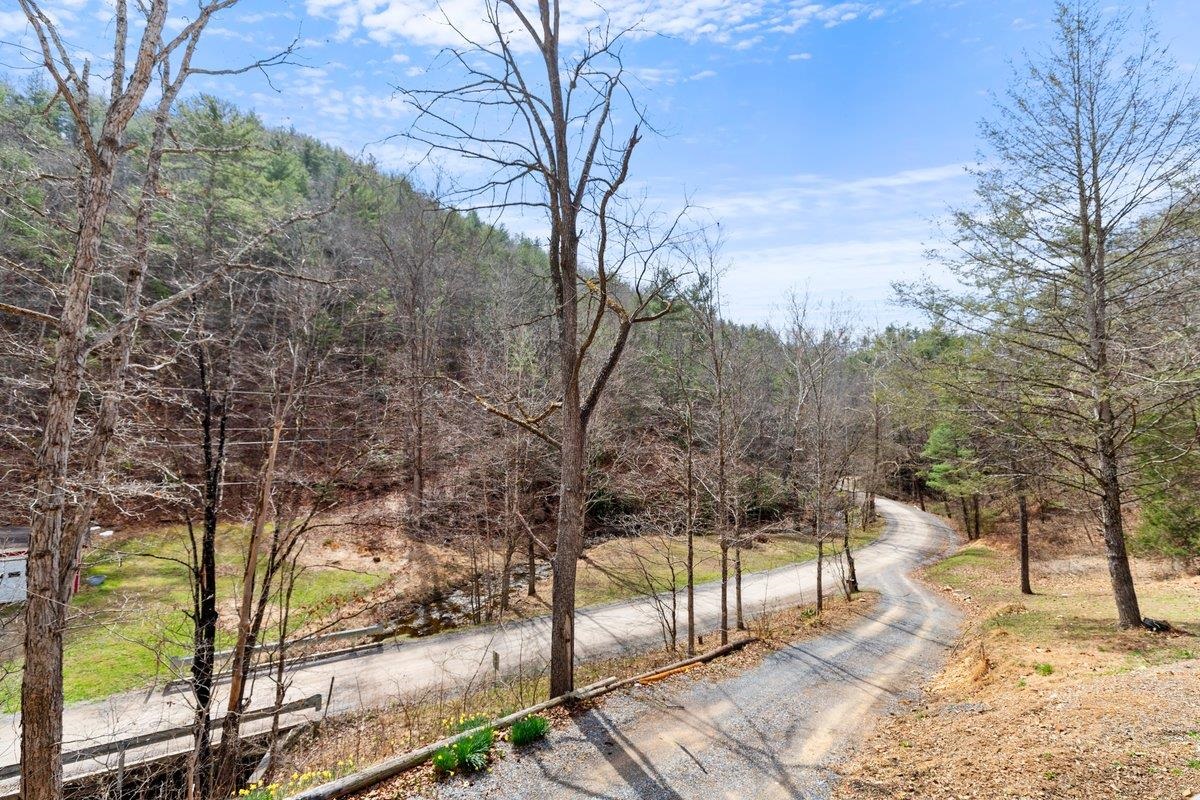 6228 Norris Run Road