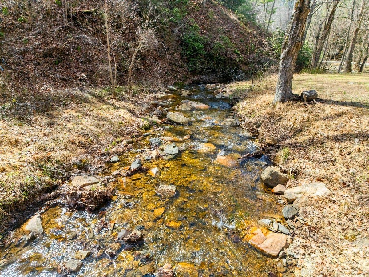 6228 Norris Run Road