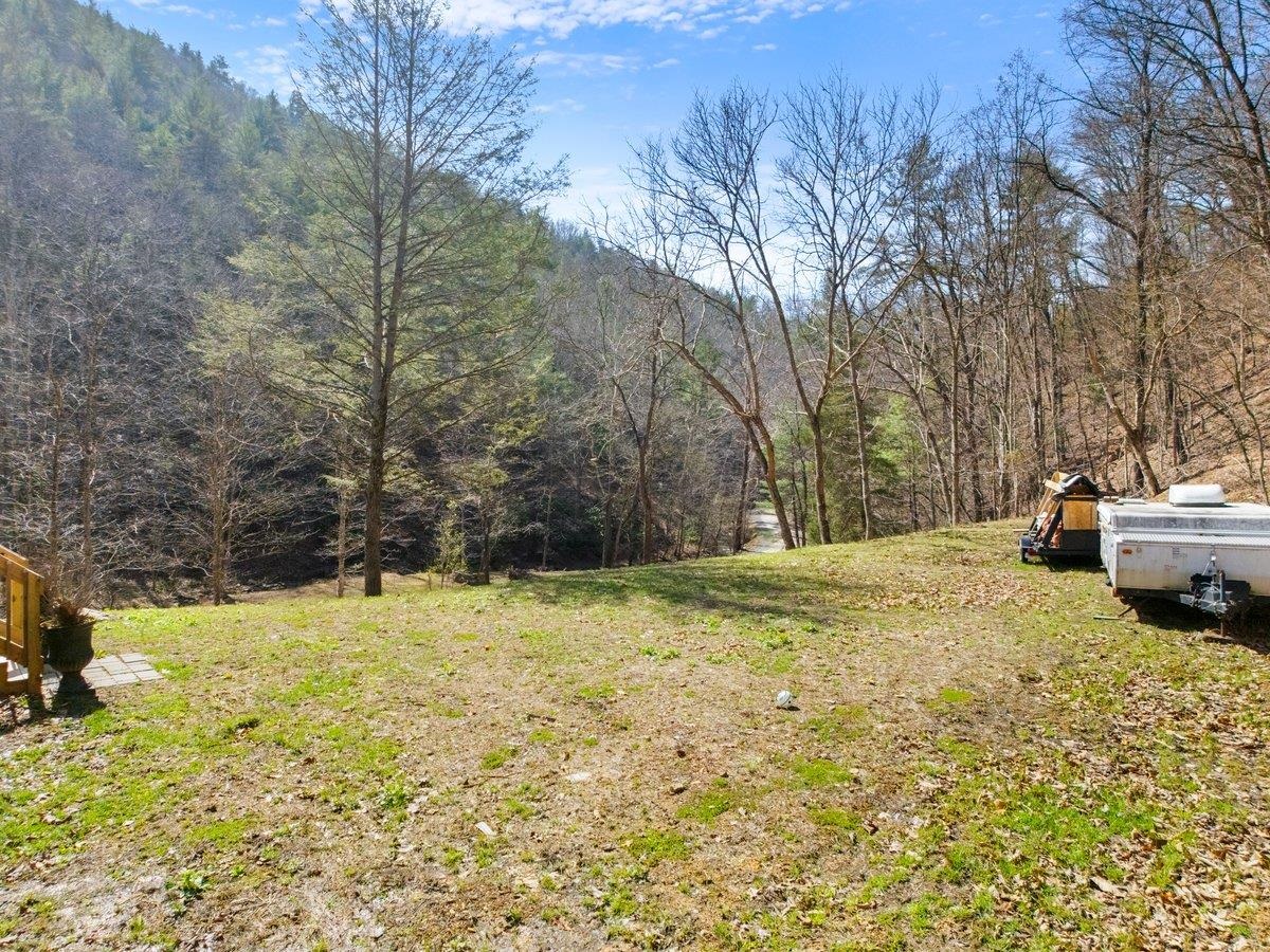 6228 Norris Run Road