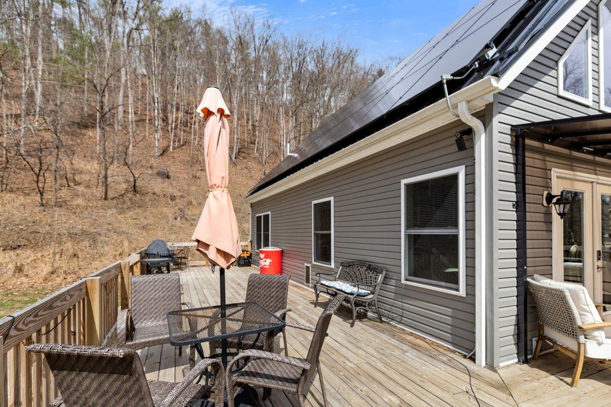 6228 Norris Run Road